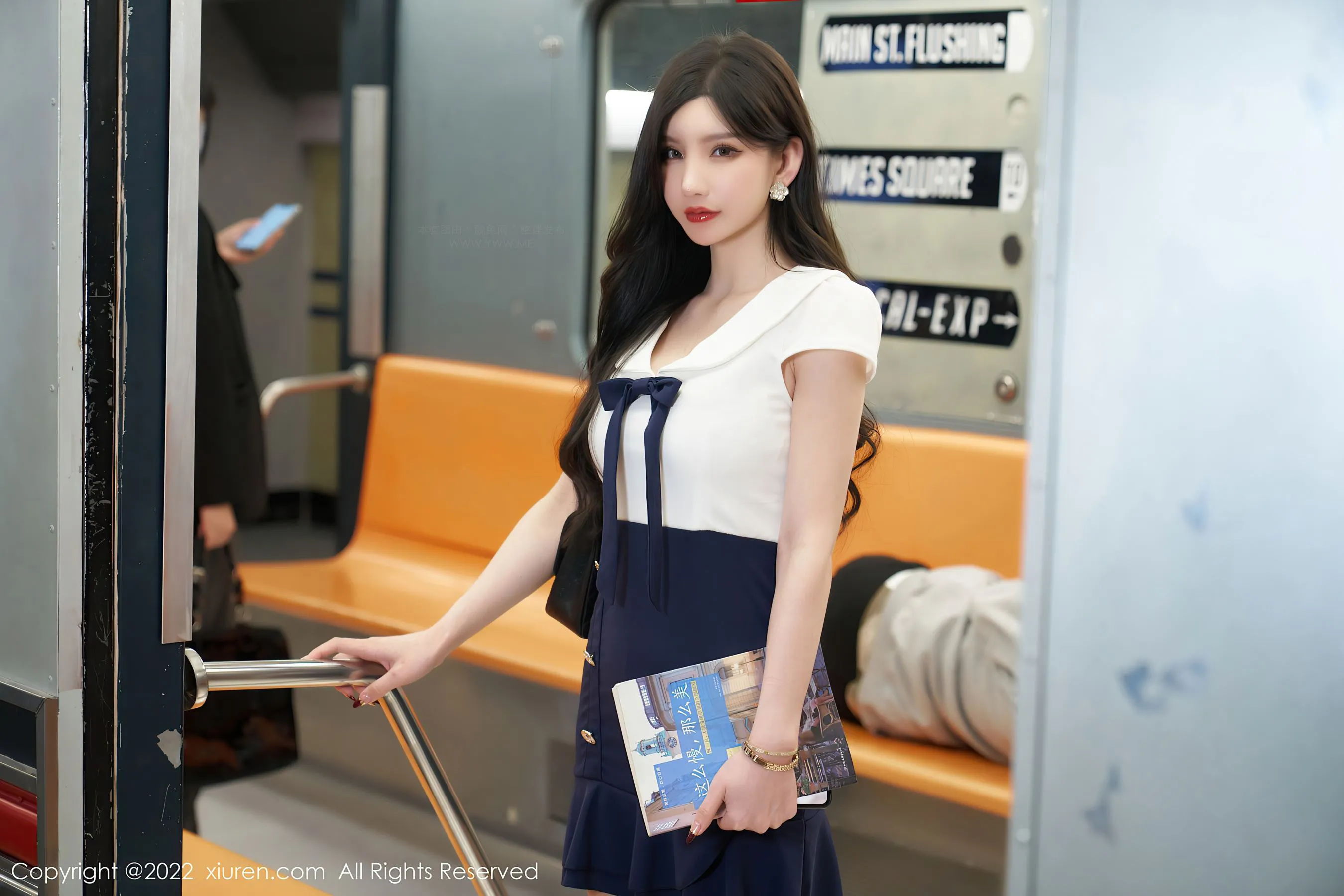 秀人网 No.4979 周于希Sally 短裙美腿