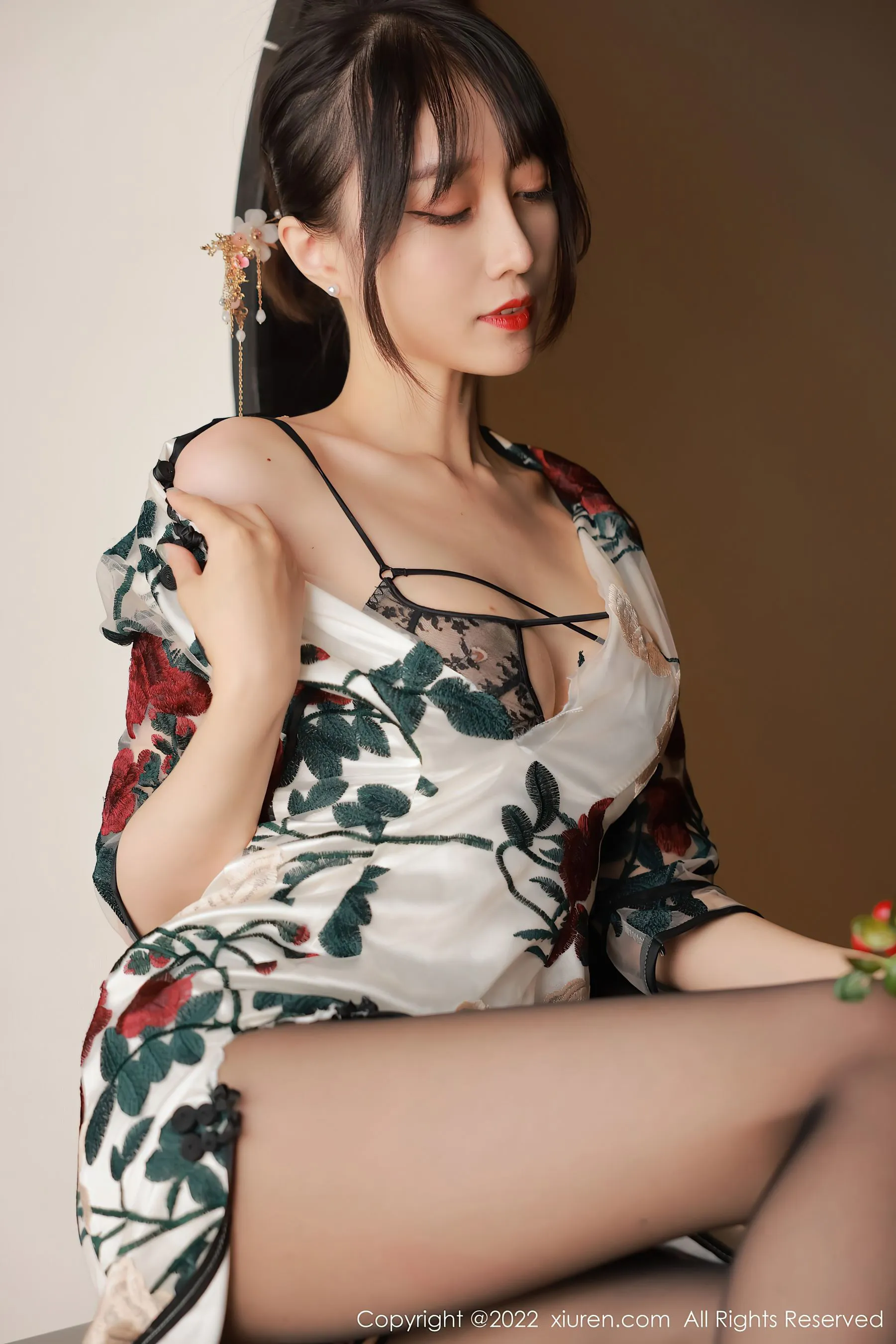 秀人网 No.5199 玥儿玥er