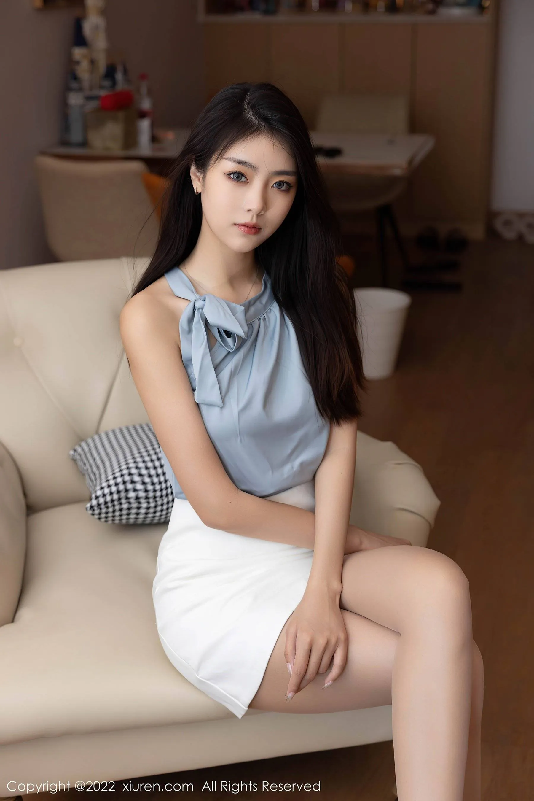 秀人网 No.5459 可樂Vicky 短裙美腿