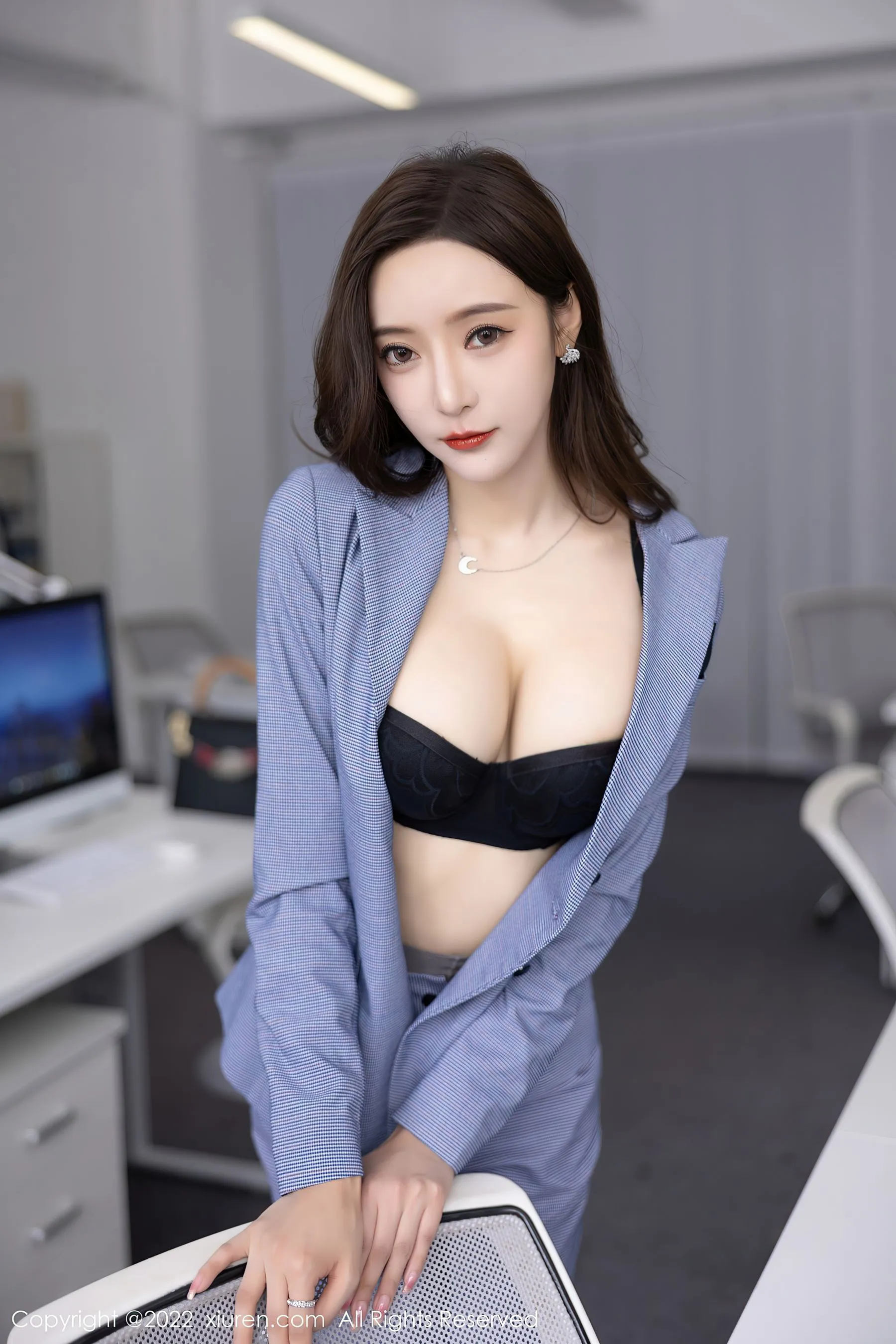 秀人网 No.5629 王馨瑶yanni Ol职业装
