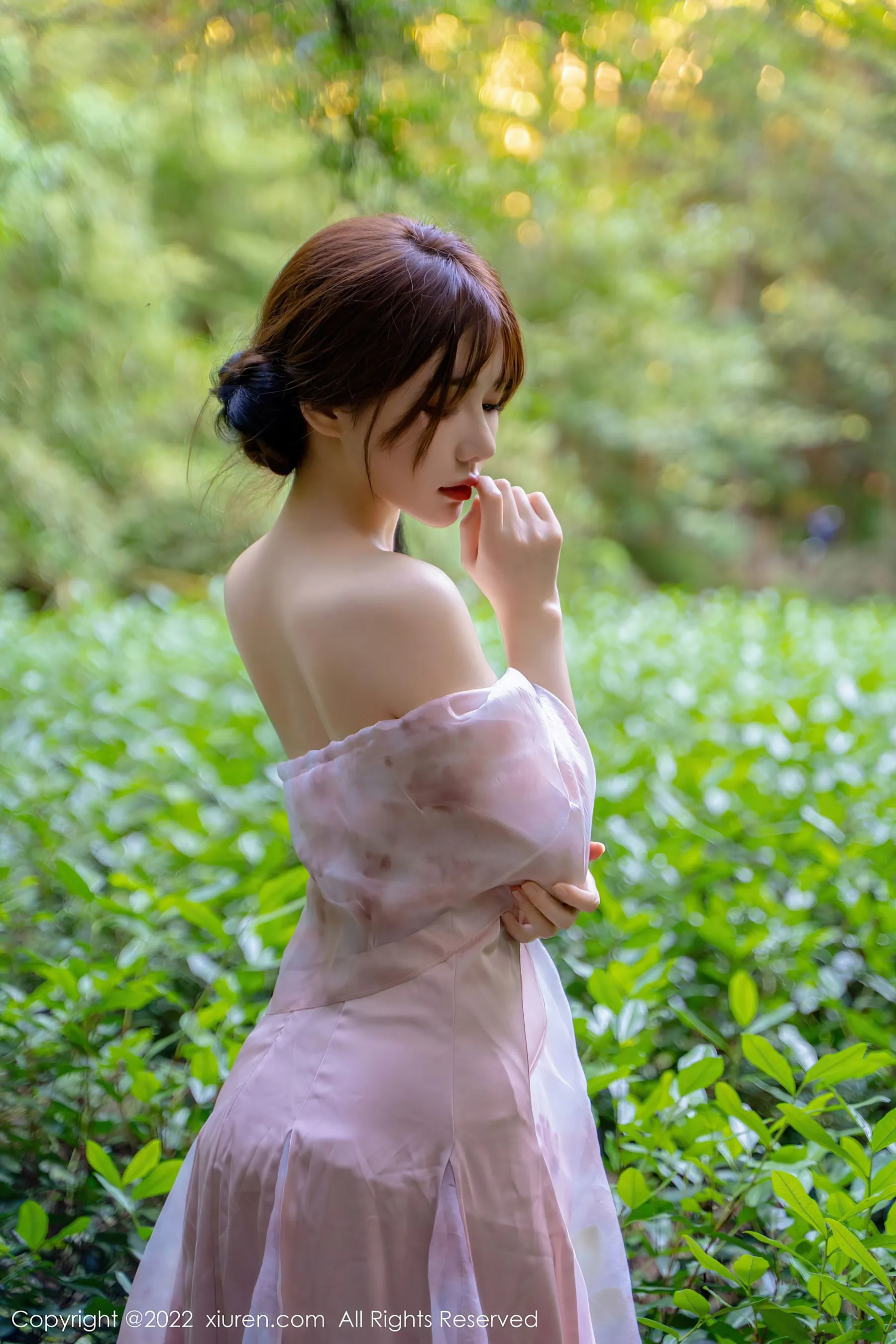 秀人网 No.5690 婠婠么 美腿长裙