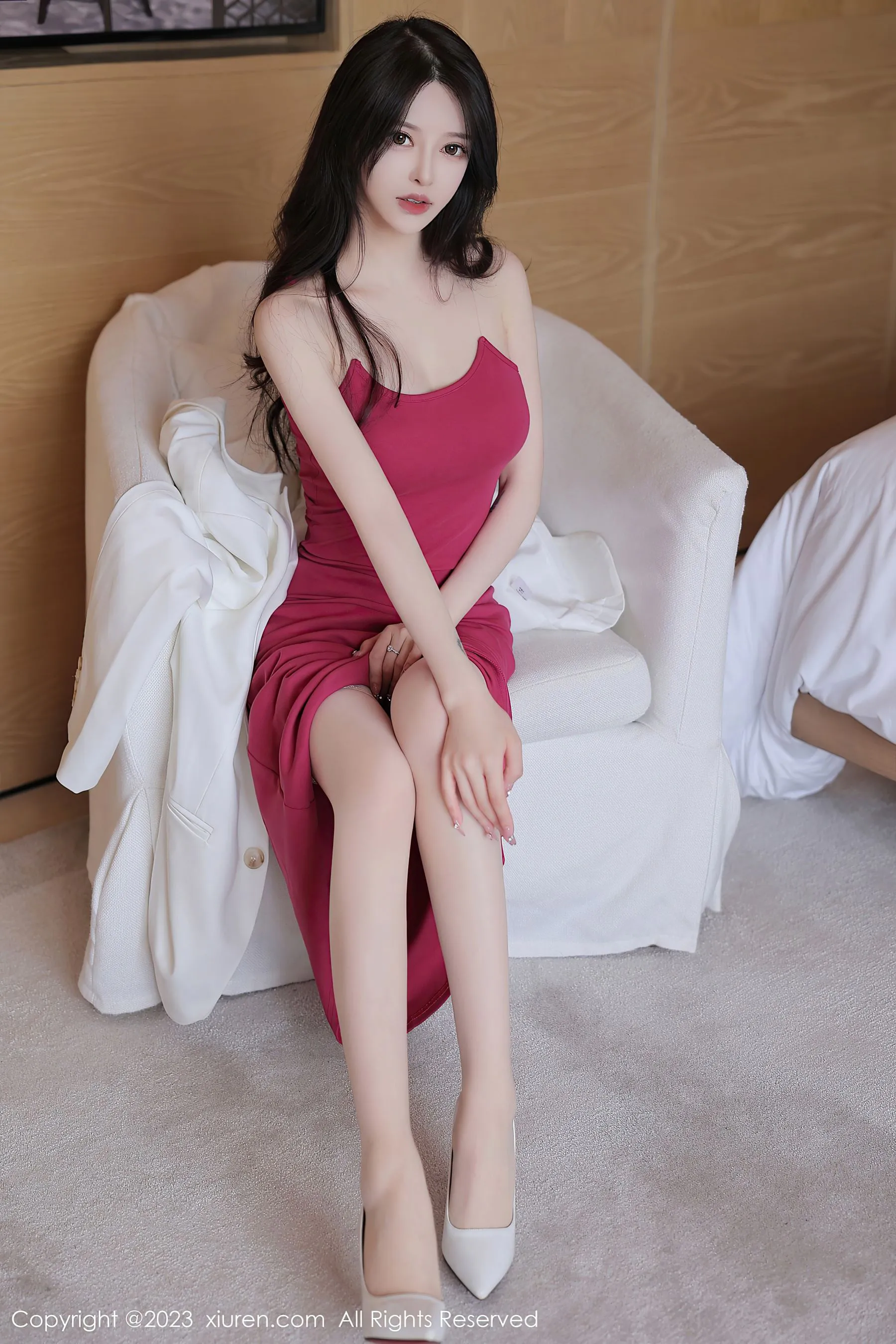 秀人网 No.6778 玉兔miki 吊带裙美腿