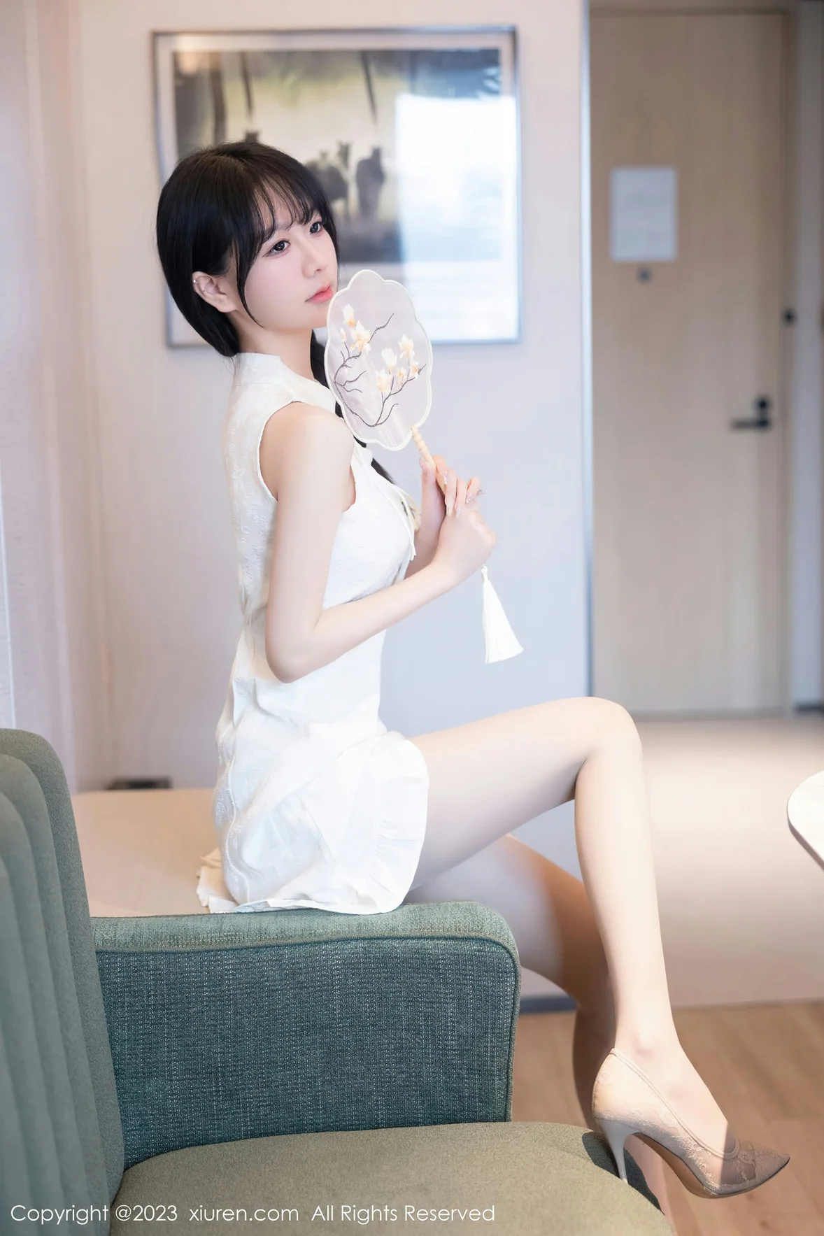 XiuRen 秀人 No.6813 幼幼 白色旗袍性感写真 [81P]