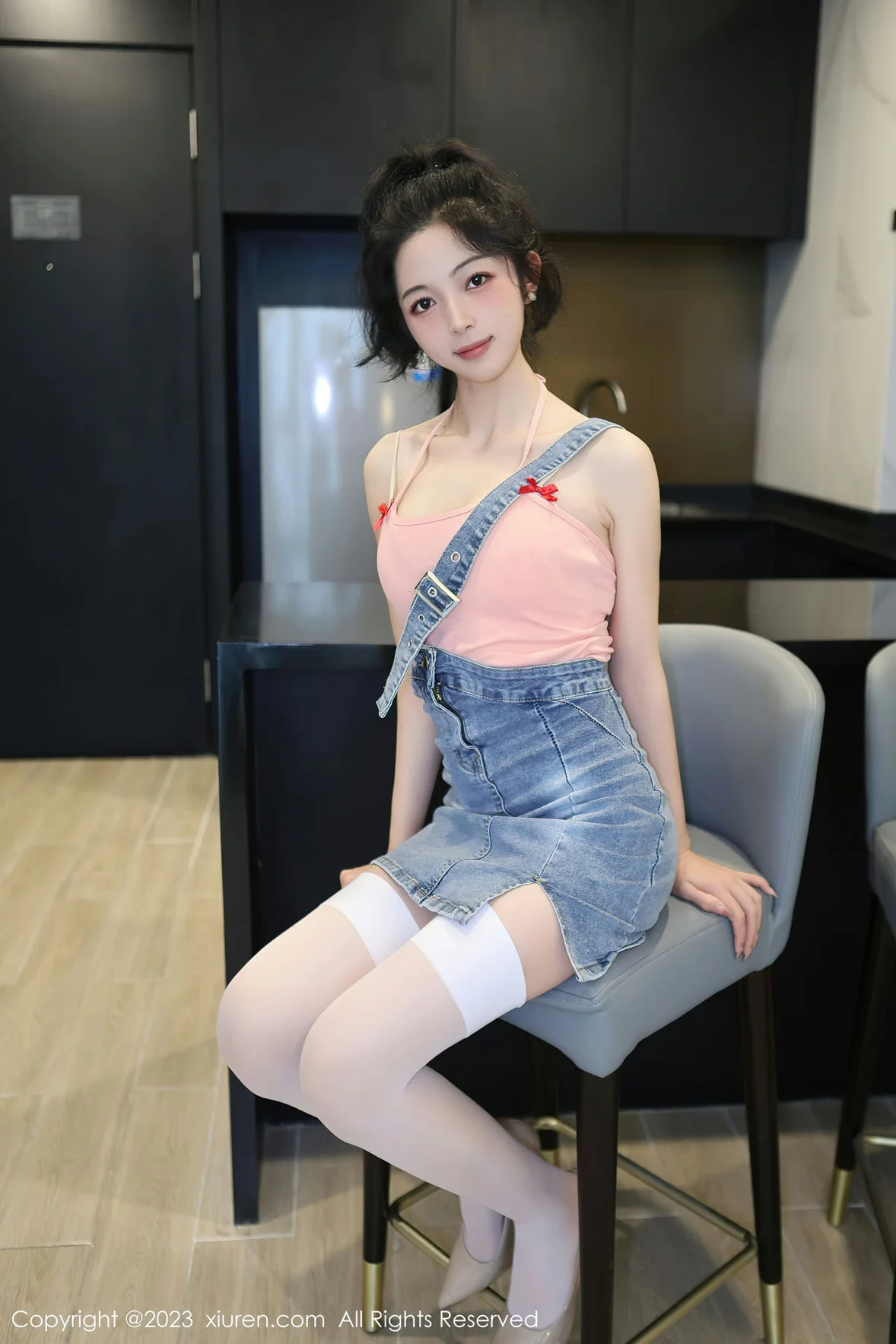 XiuRen 秀人 No.6816 茜茜Kimi 情趣护士服性感写真 [77P]