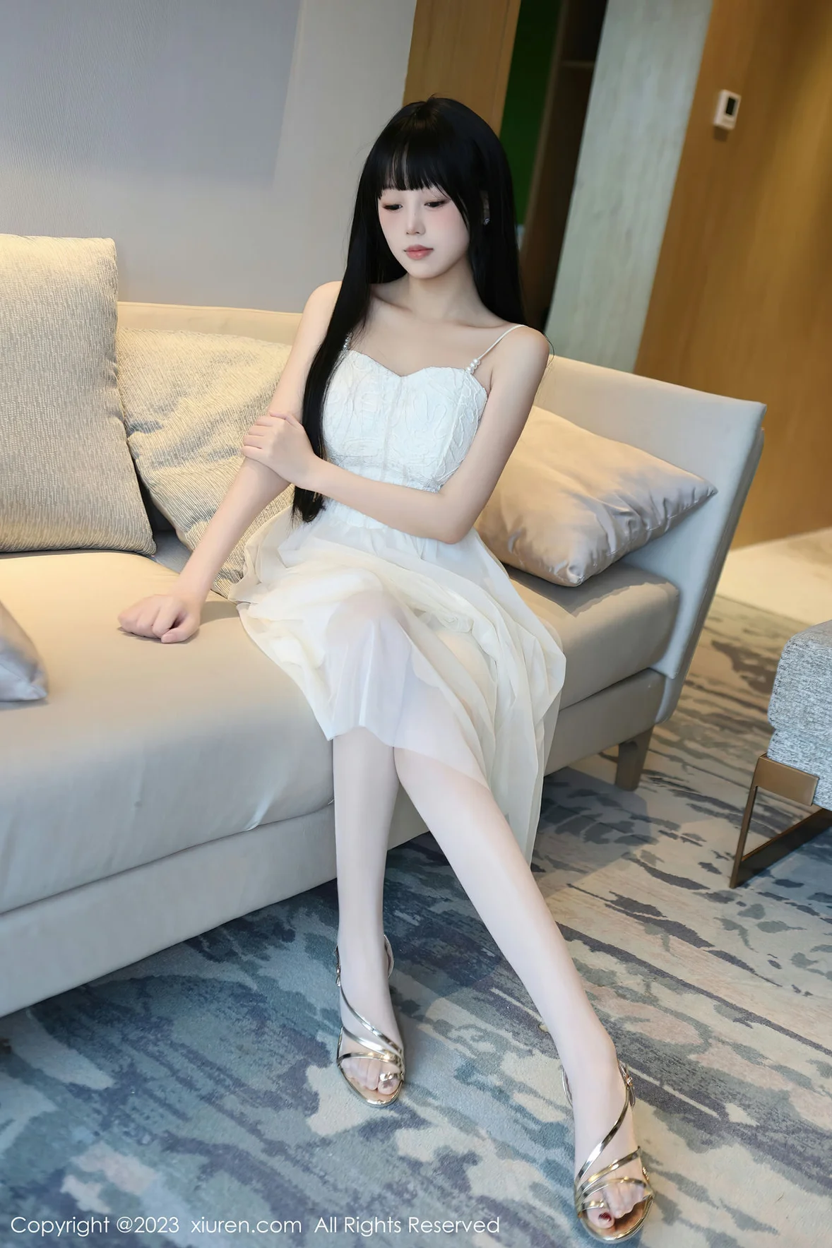 XiuRen 秀人 No.6828 早川京子 连衣长裙性感写真 [80P]