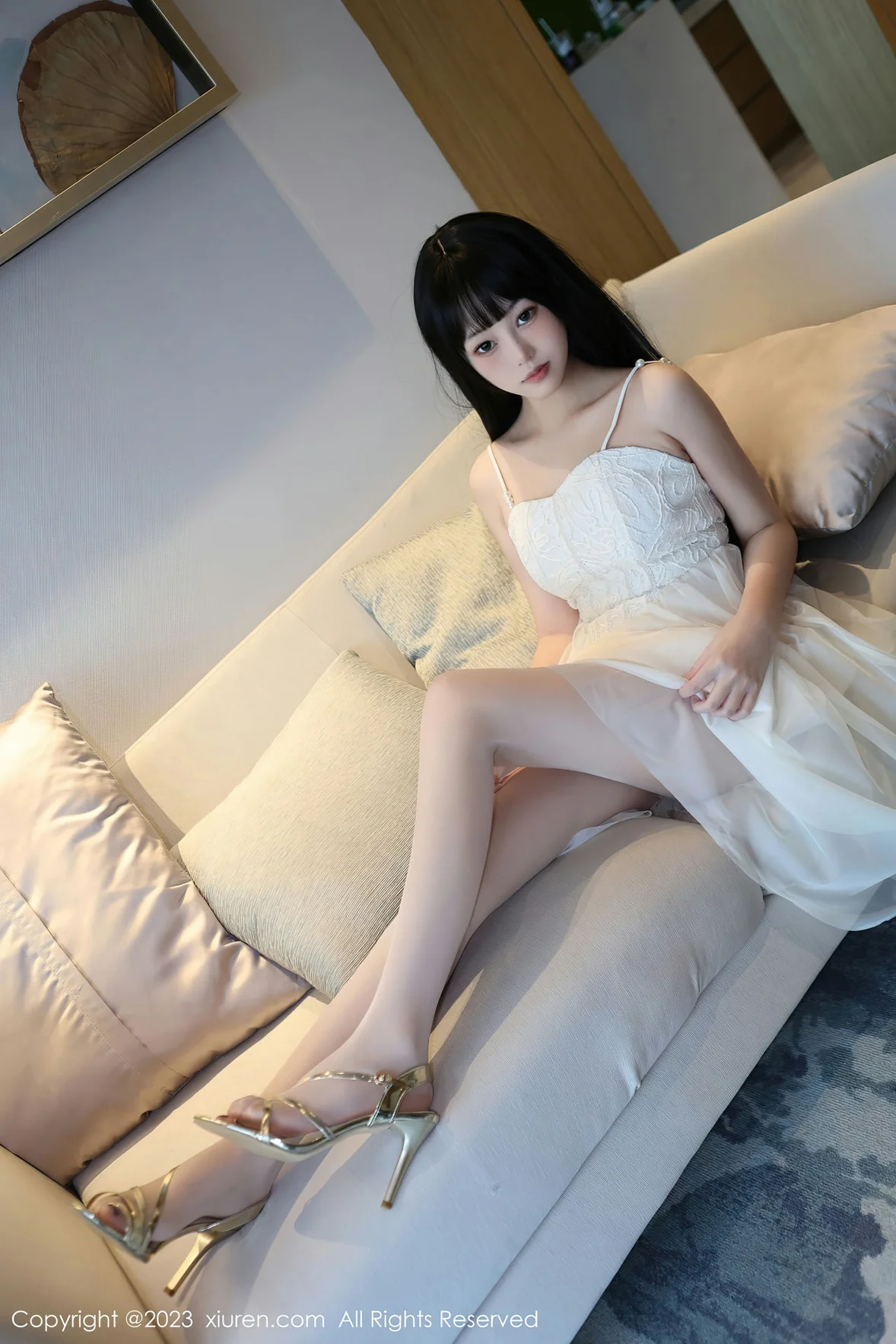 XiuRen 秀人 No.6828 早川京子 连衣长裙性感写真 [80P]