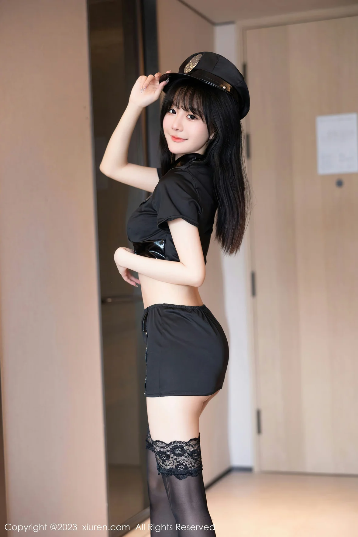 XiuRen 秀人 No.6851 幼幼 黑丝爆乳警花制服 [87P]