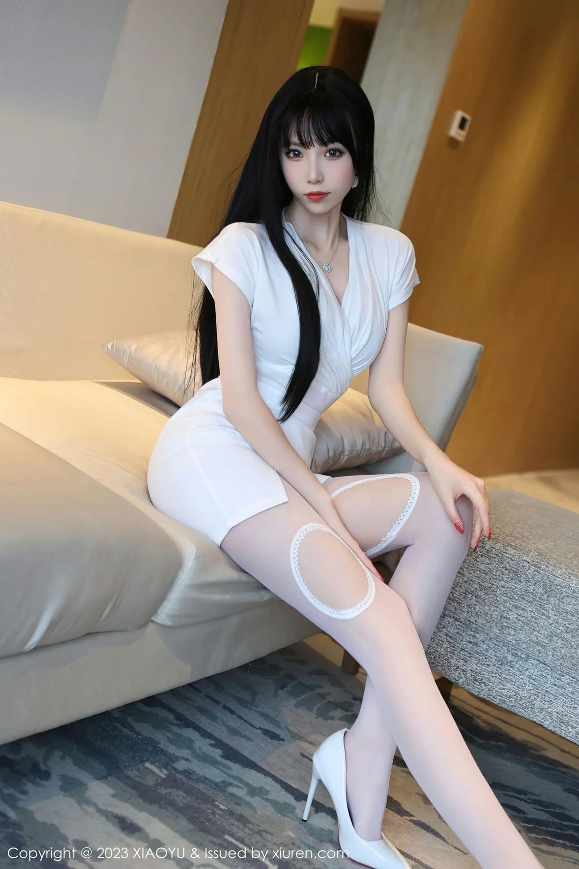 XiuRen 秀人 No.6897 江七七 墨绿色蕾丝内衣性感写真 [81P]