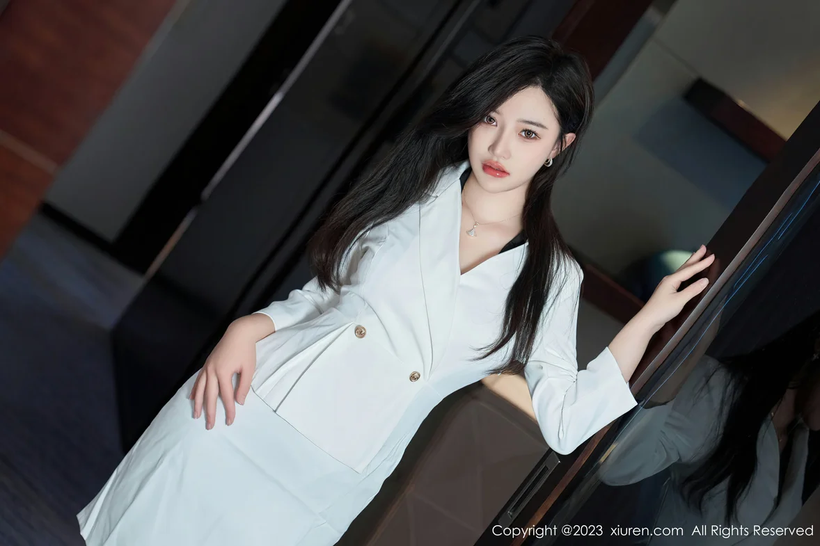 XiuRen 秀人 No.6900 妙可可Cheese 魅惑黑丝性感写真 [81P]