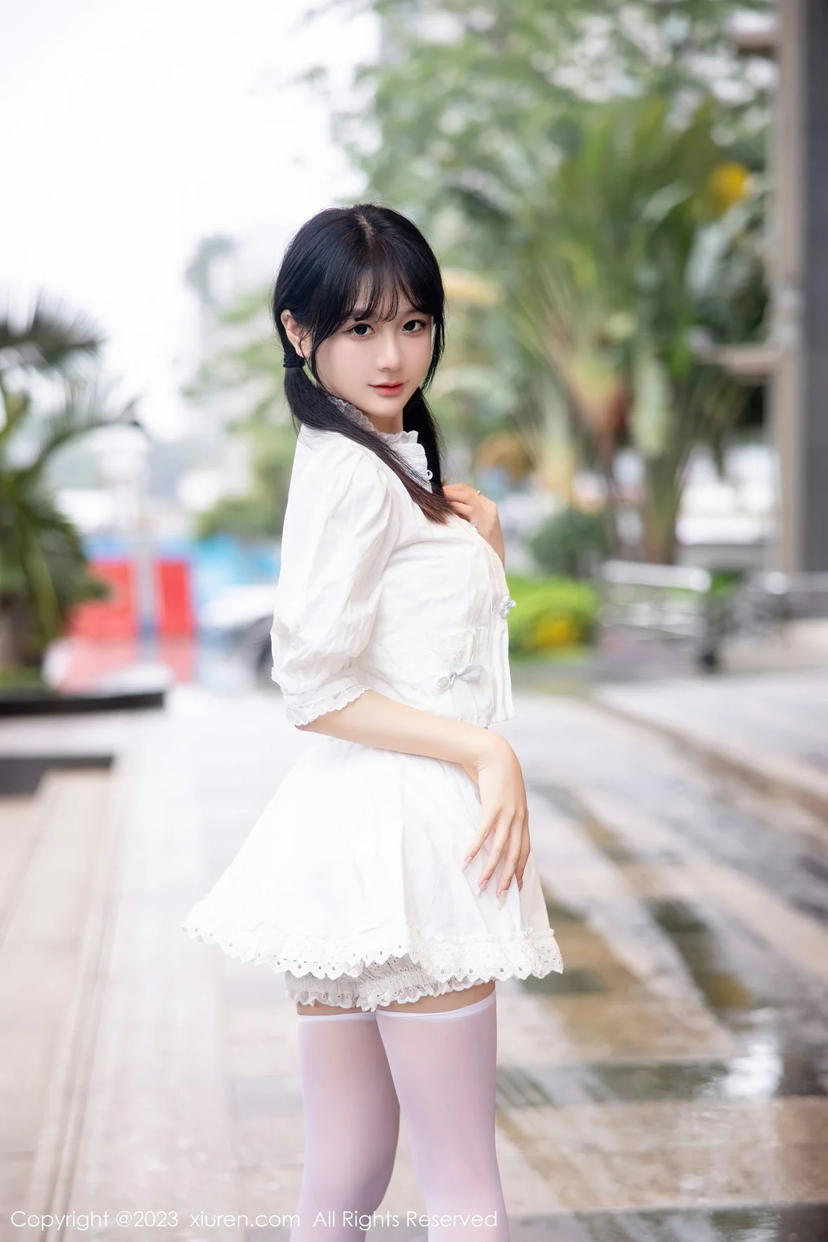 XiuRen 秀人 No.6933 幼幼 连衣短裙性感写真 [84P]