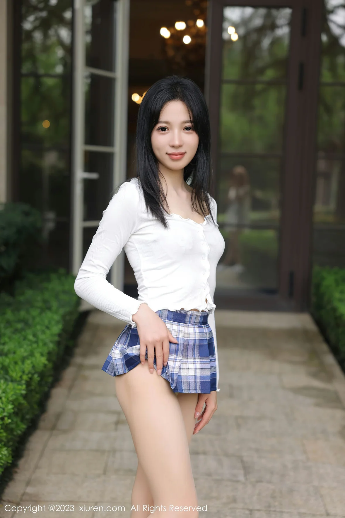 XiuRen 秀人 No.6942 糖豆sisi 轻透内衣新人第二套写真 [60P]