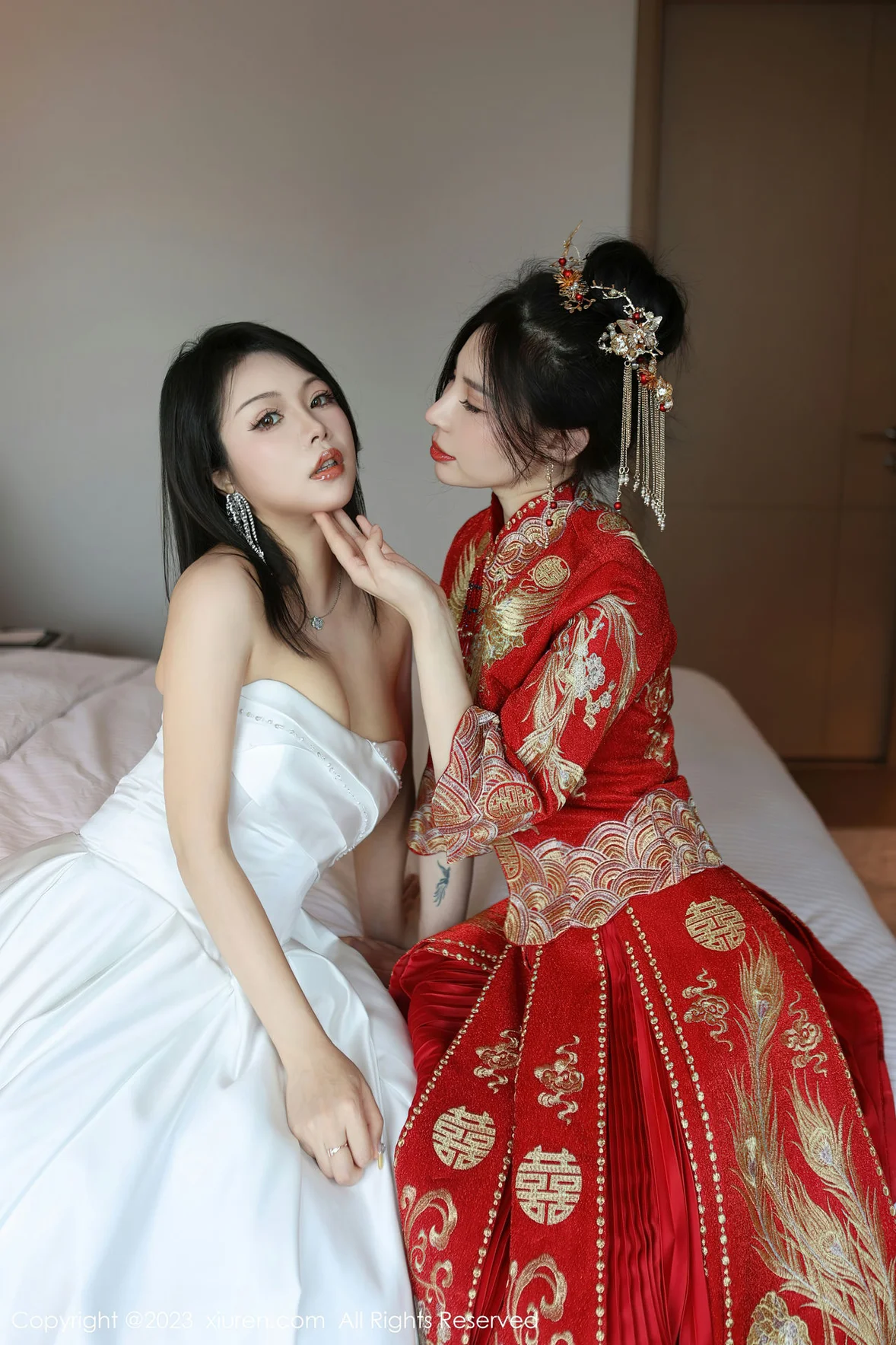 XiuRen 秀人 No.6957 曼柔两位性感女神模特合集写真 [86P]