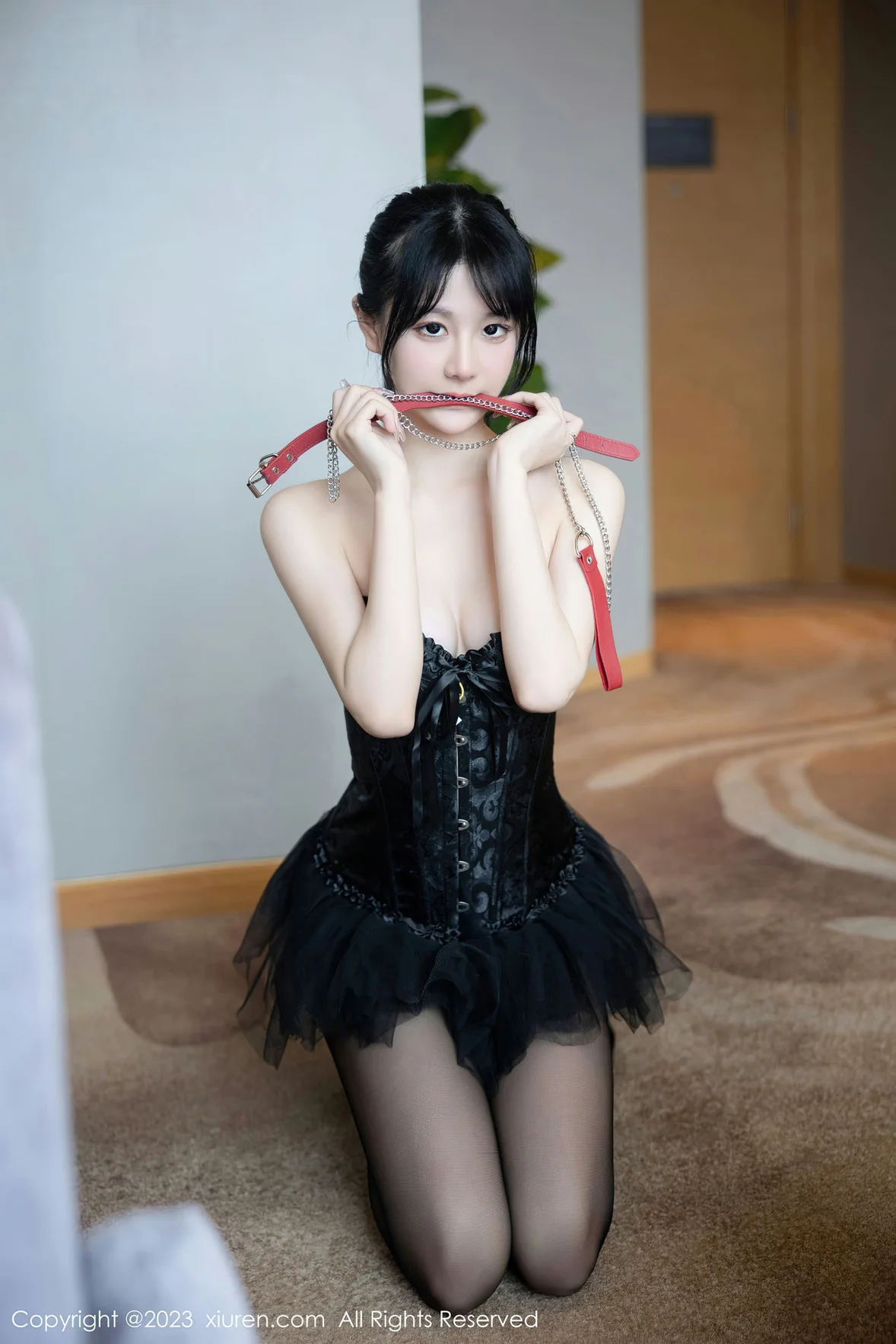 XiuRen 秀人 No.6961 幼幼 清纯少女性感写真 [83P]