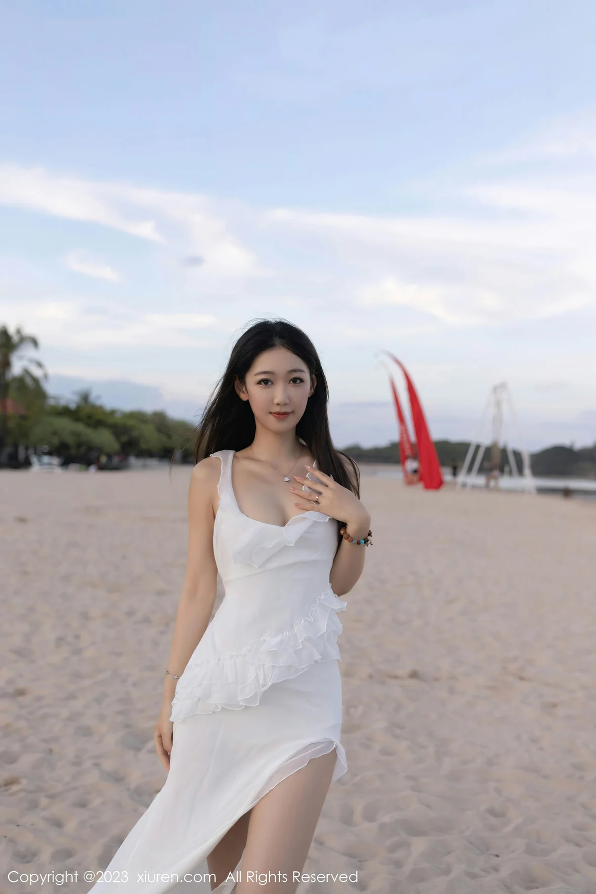 XiuRen 秀人 No.6976 唐安琪 巴厘岛旅拍 [81P]