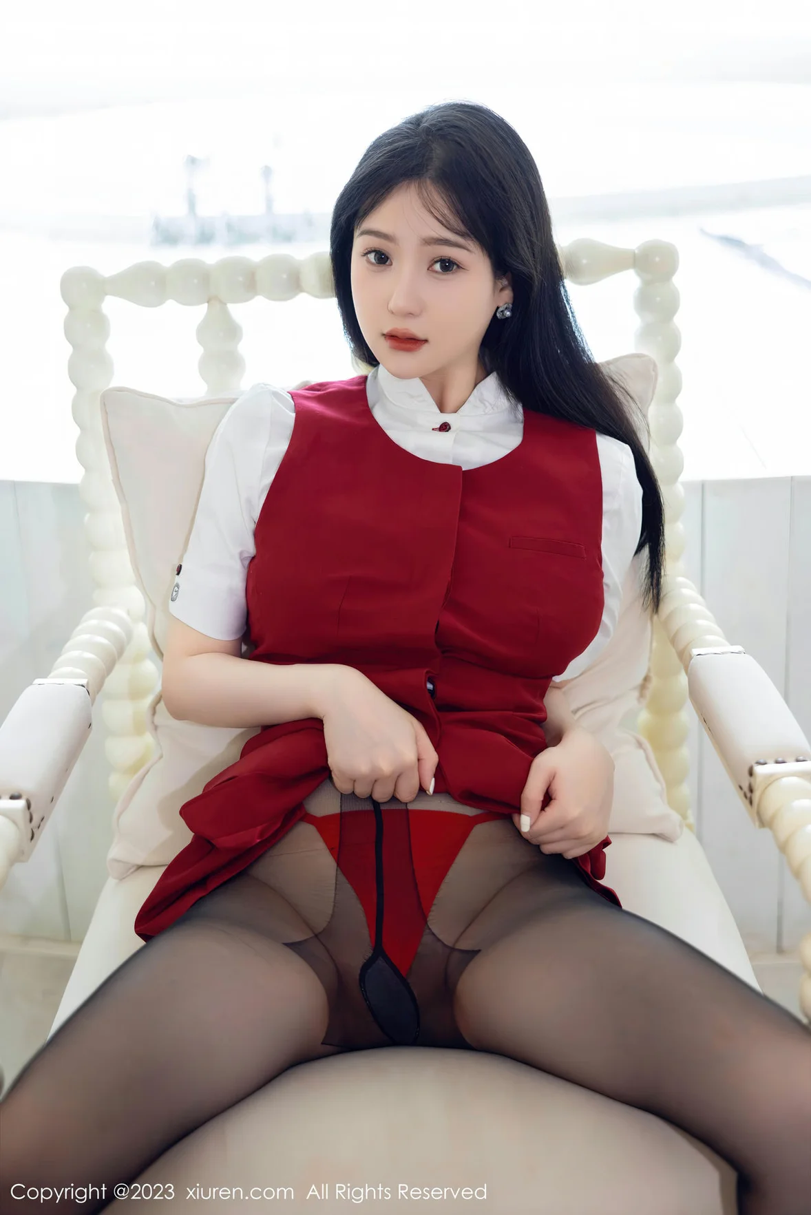 XiuRen 秀人 No.7037 柚琪Rich 丰腴美臀摄人心魄性感写真 [93P]