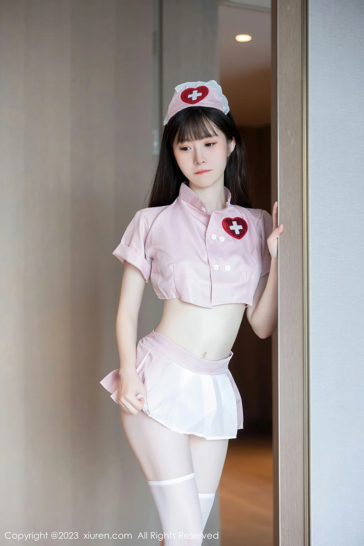 XiuRen 秀人 No.7090 林悠悠 情趣护士性感写真 [80P]
