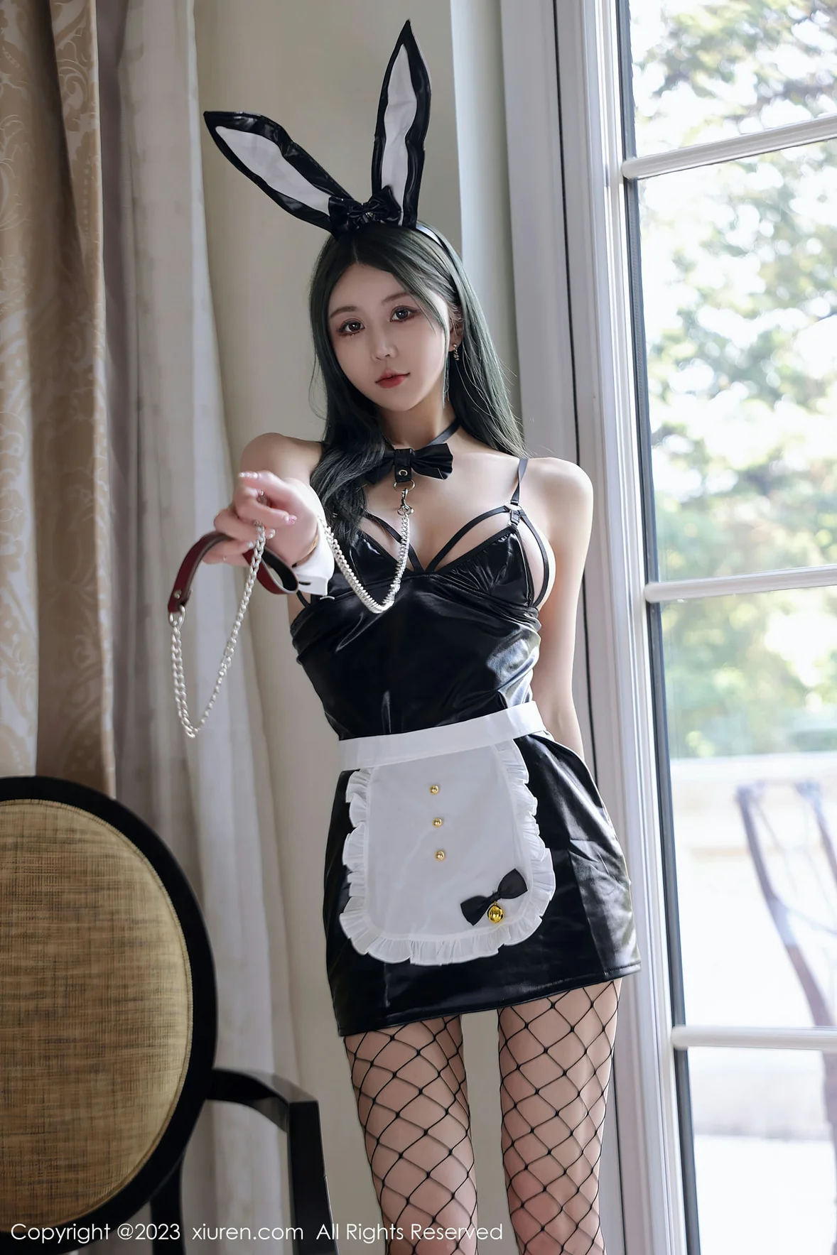 XiuRen 秀人 No.7208 tina_甜仔 黑色兔子装杭州旅拍写真 [76P]