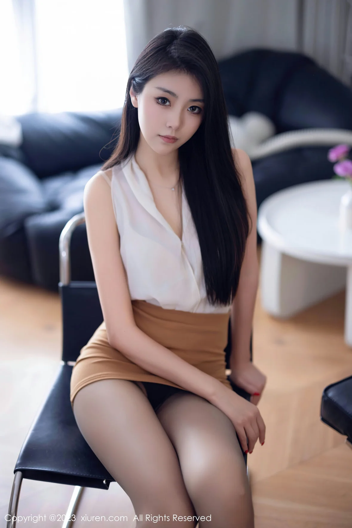 秀人网 No.7387 可樂Vicky 妩媚十足性感写真 [83P]