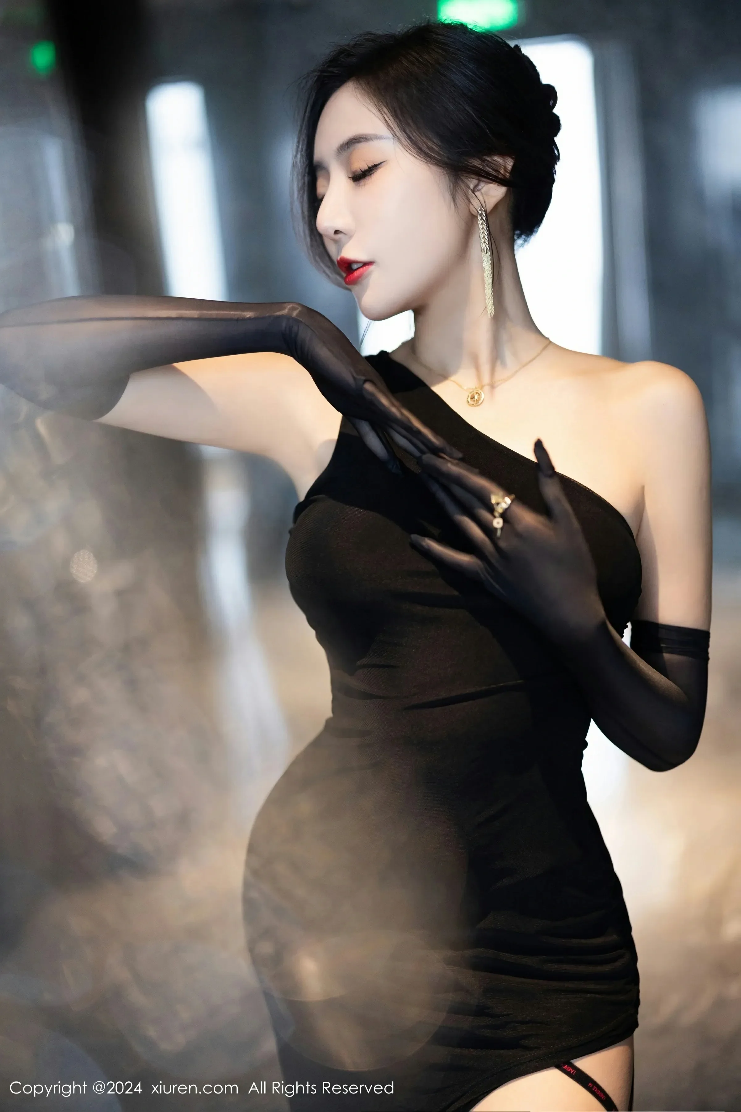XiuRen 秀人 No.8194 王馨瑶yanni [82P]