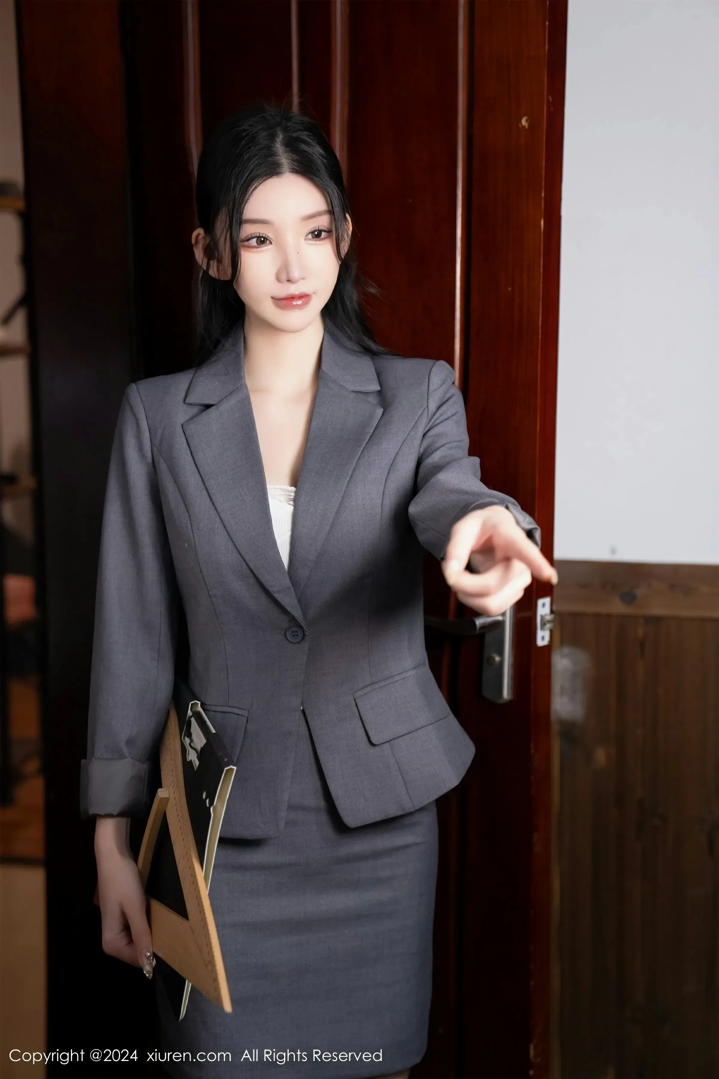 XiuRen 秀人 No.8204 周于希Sally [93P]