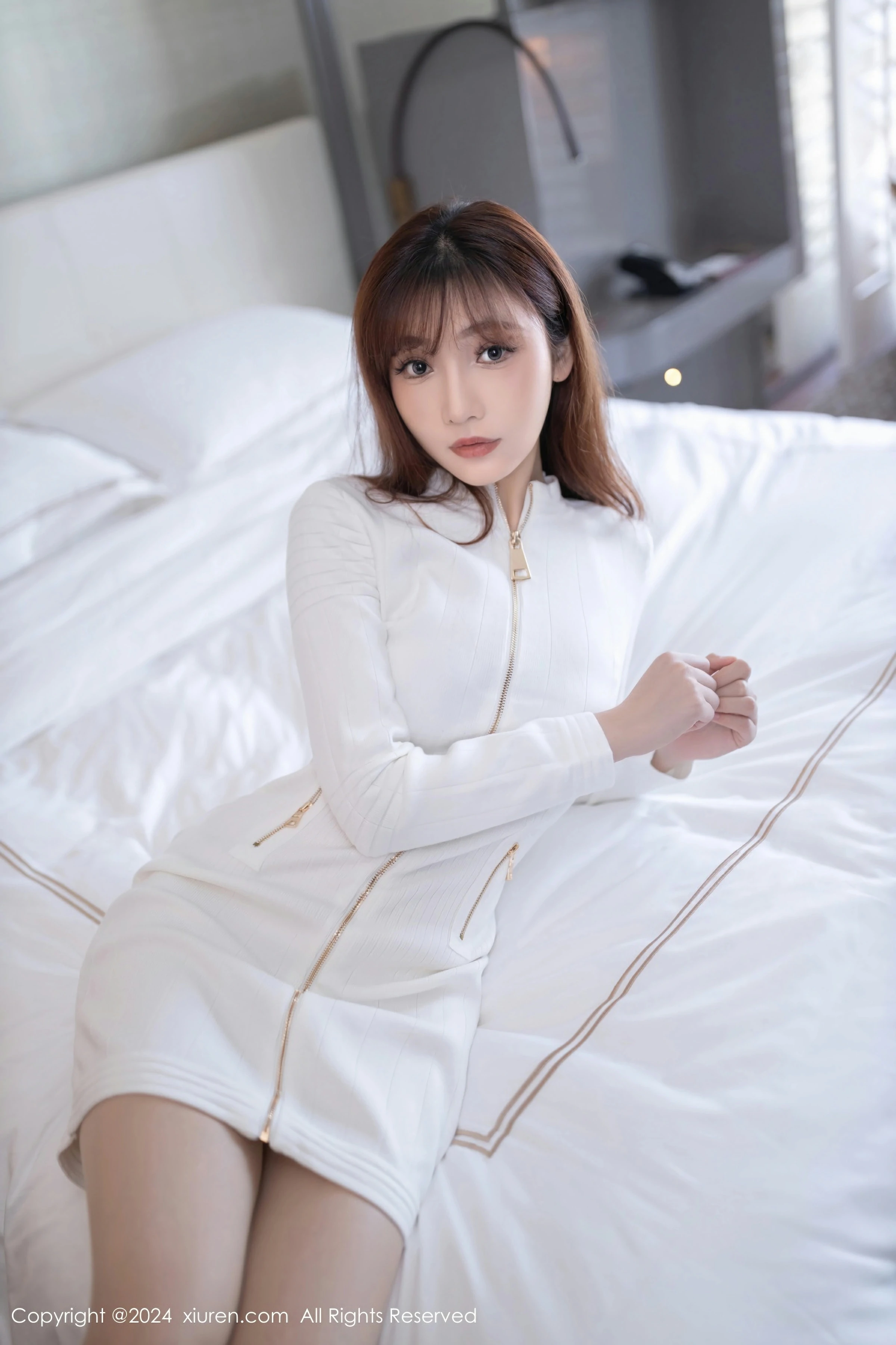 XiuRen 秀人 No.8233 陆萱萱 [80P]