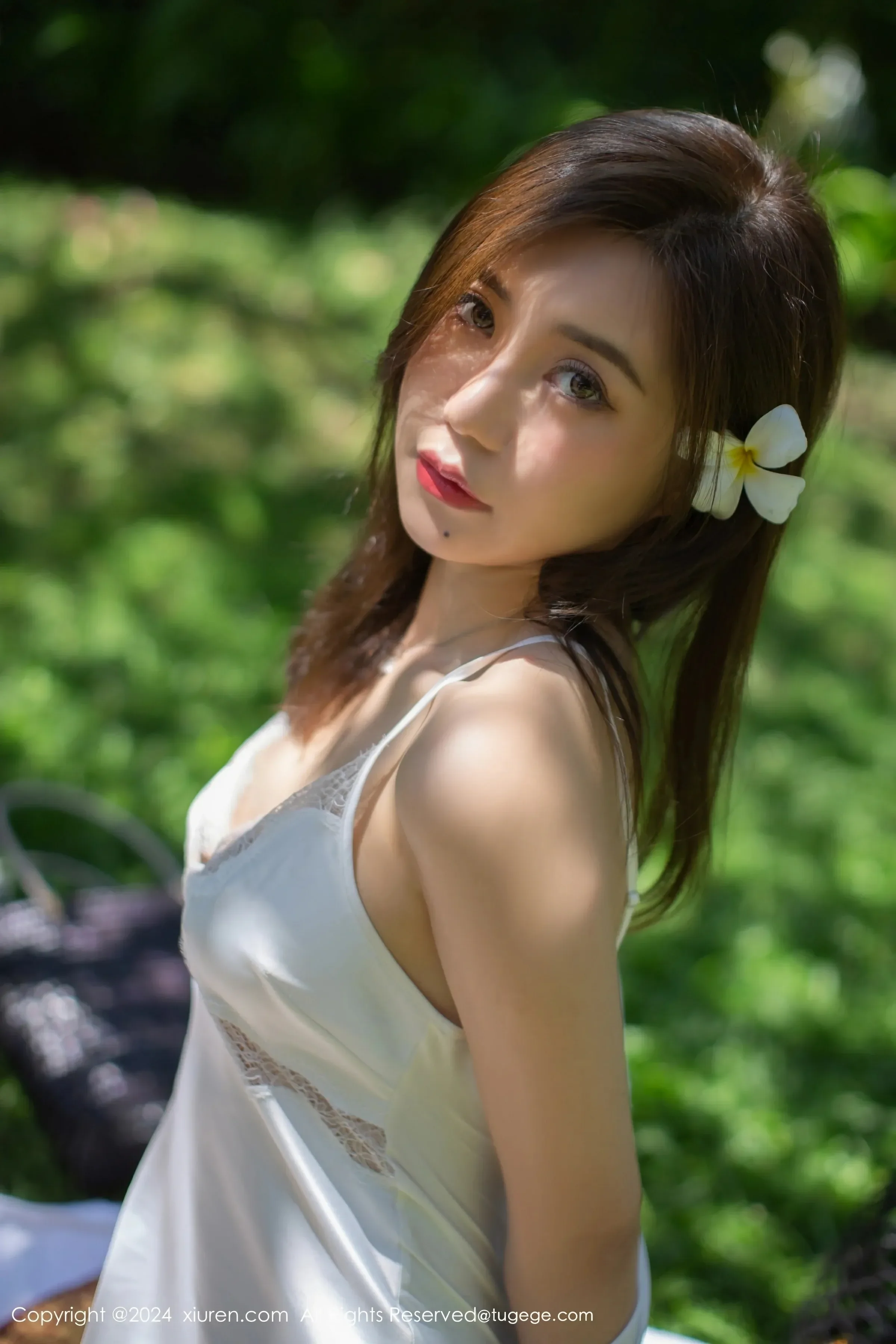 XiuRen 秀人 No.8256 绮里嘉ula [75P]