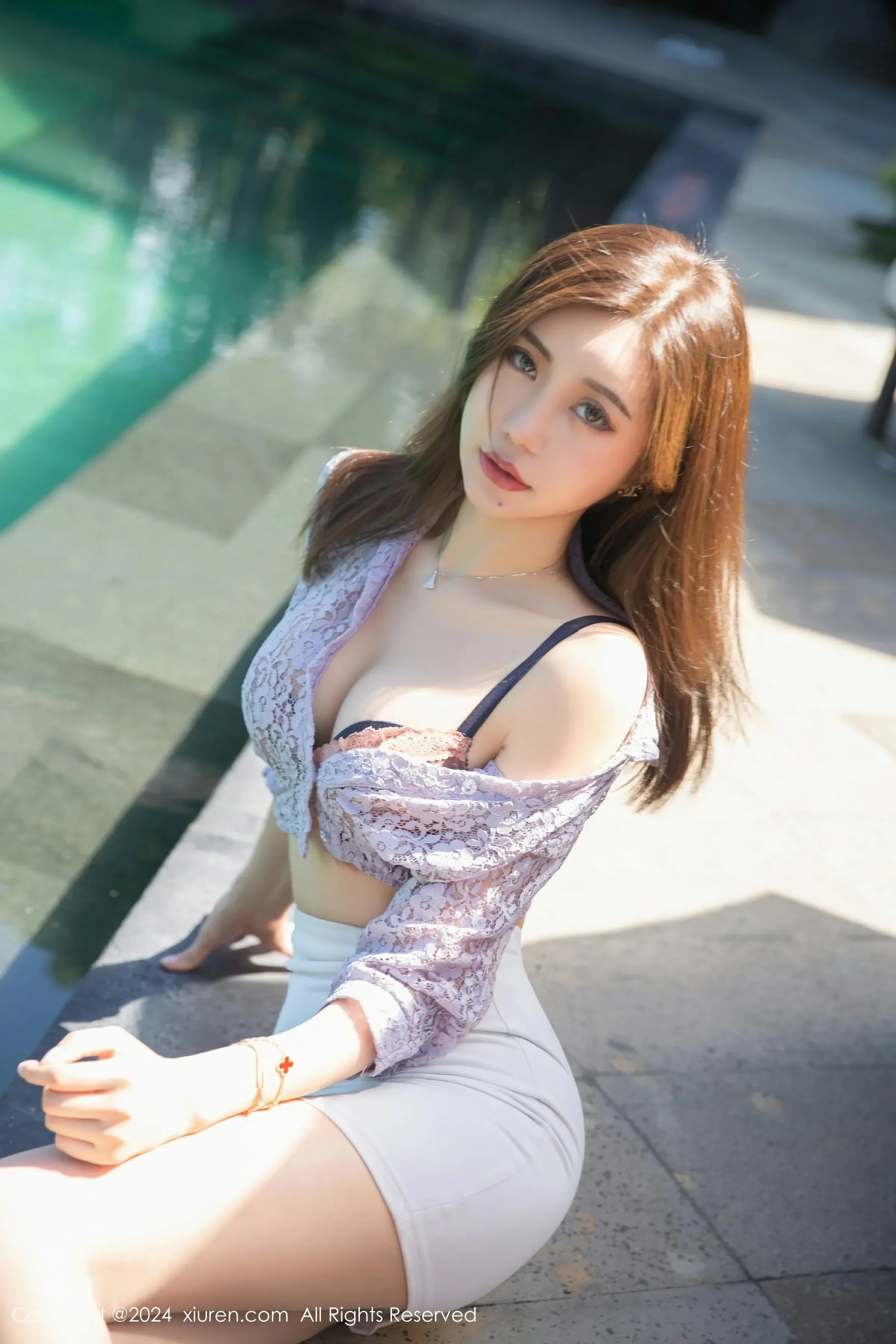 XiuRen 秀人 No.8299 绮里嘉ula [70P]