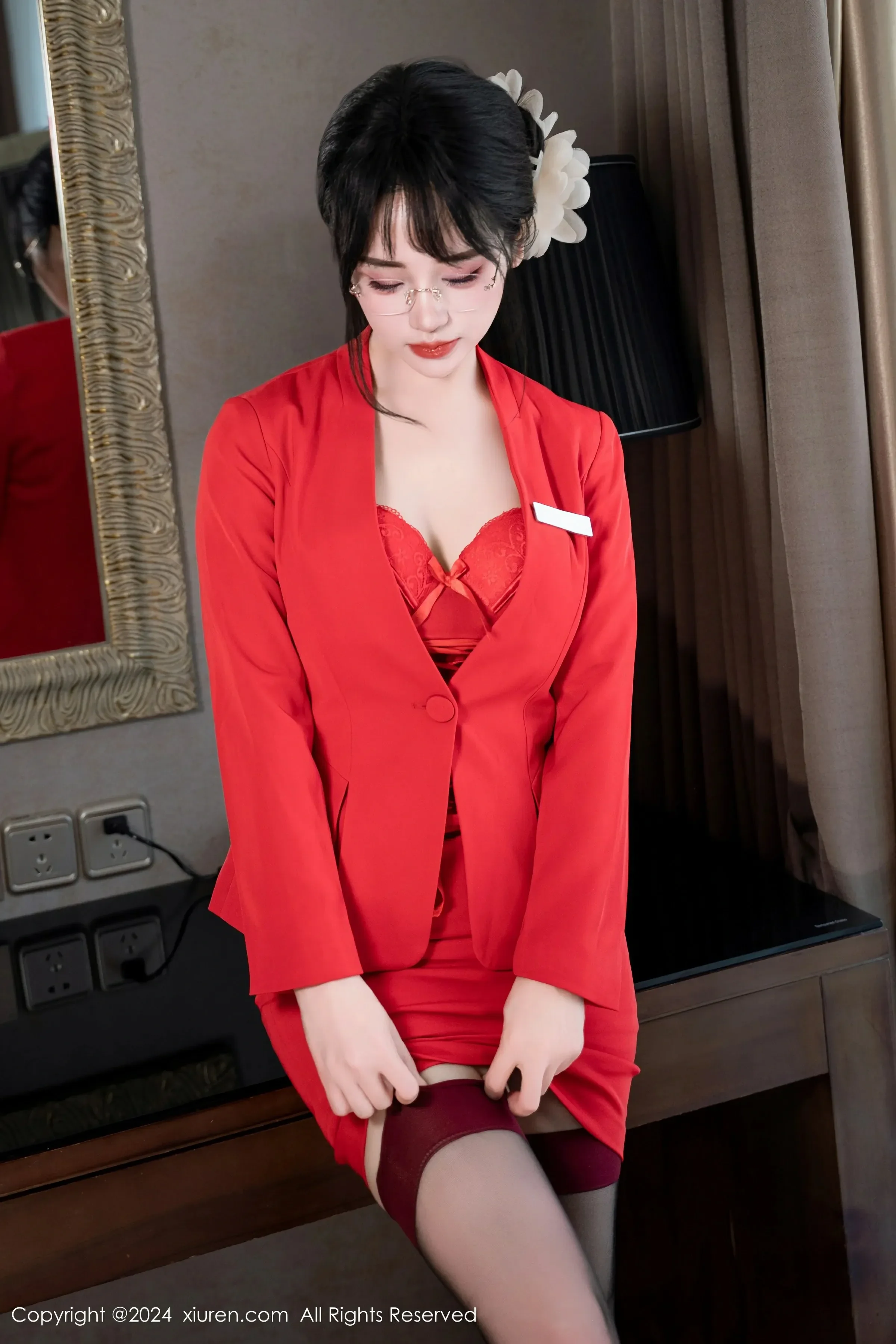 XiuRen 秀人 No.8360 汐汐爱吃草莓 [60P]