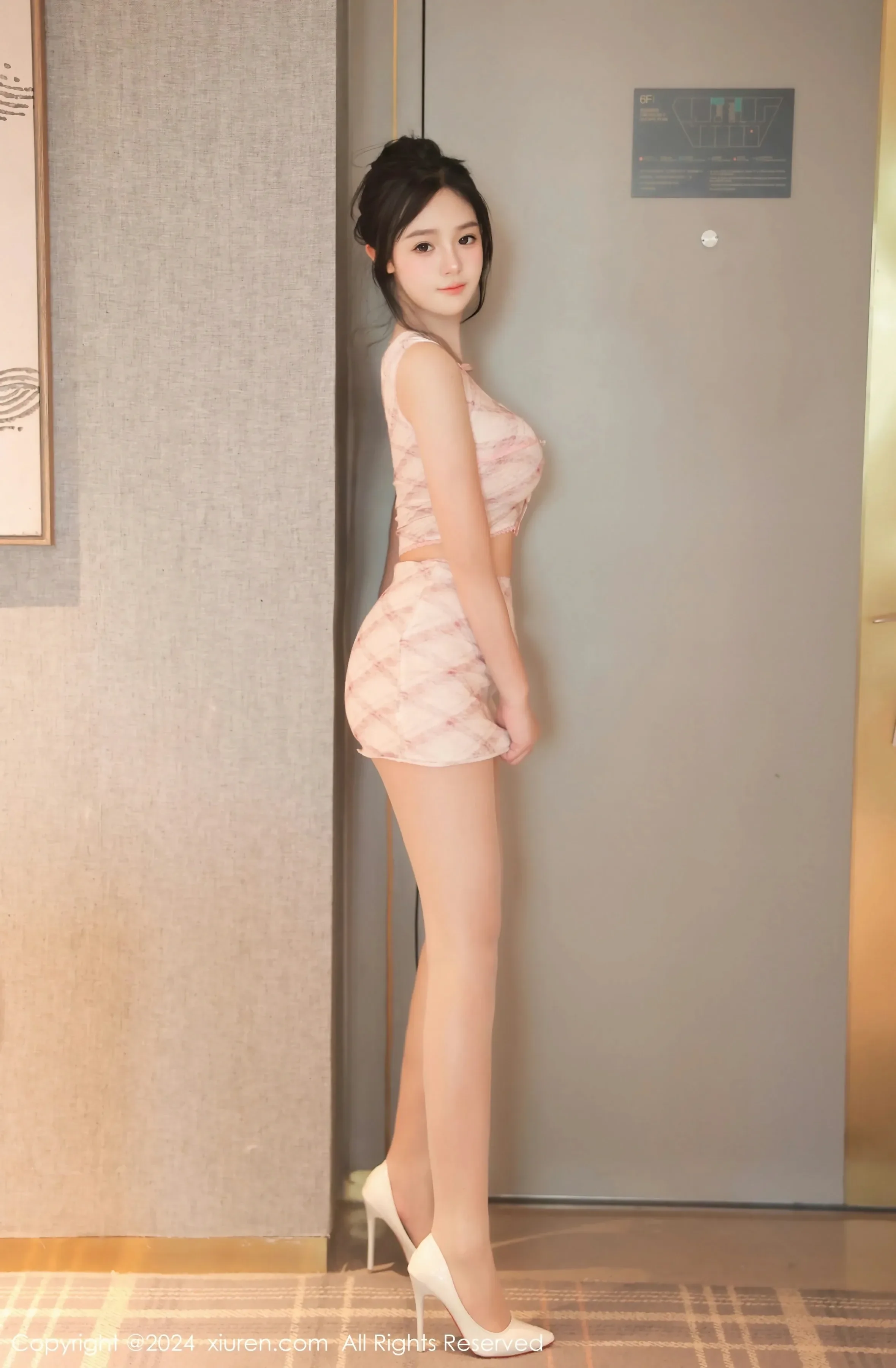XiuRen 秀人 No.8419 金小依 [80P]