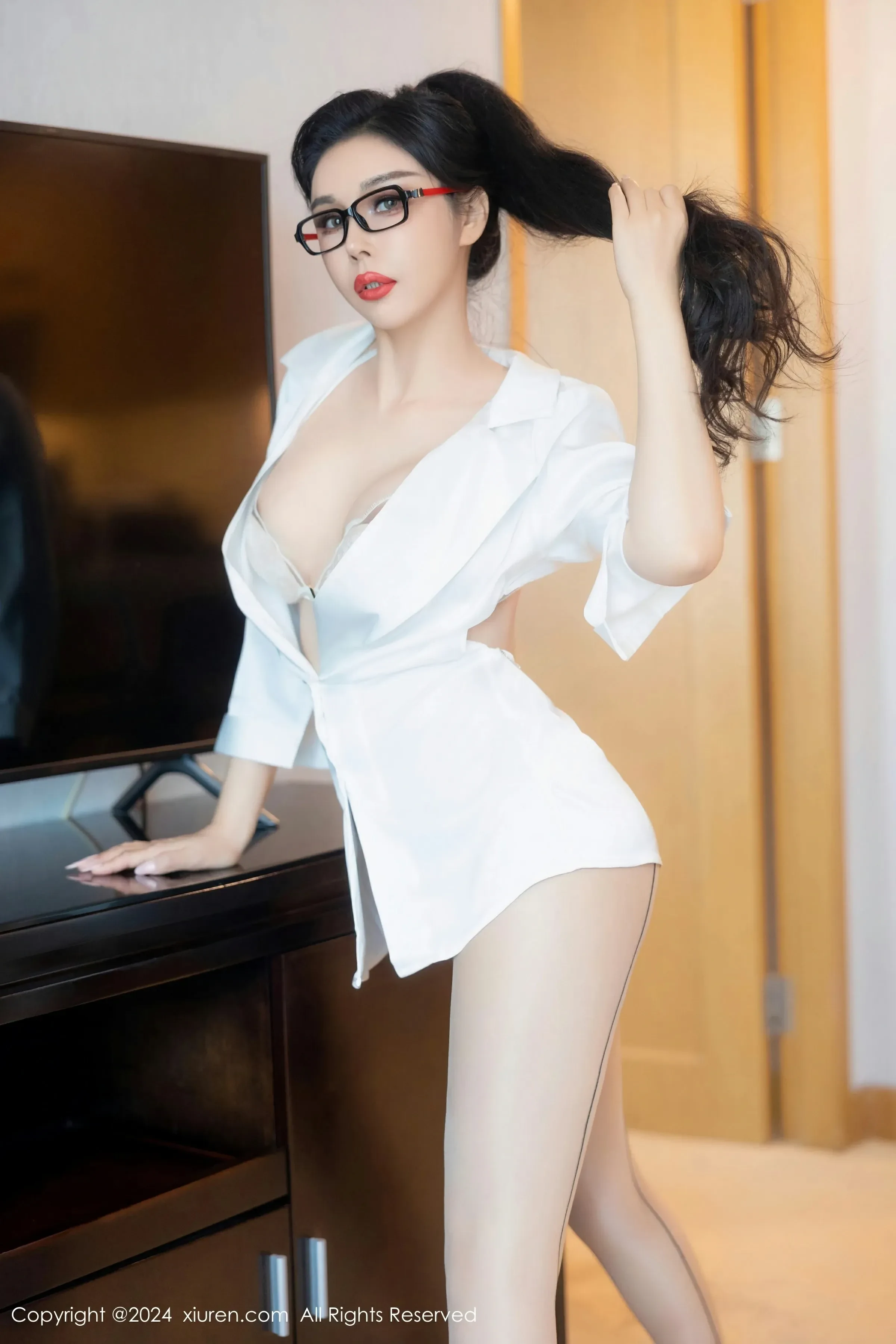 XiuRen 秀人 No.8469 田冰冰 [57P]