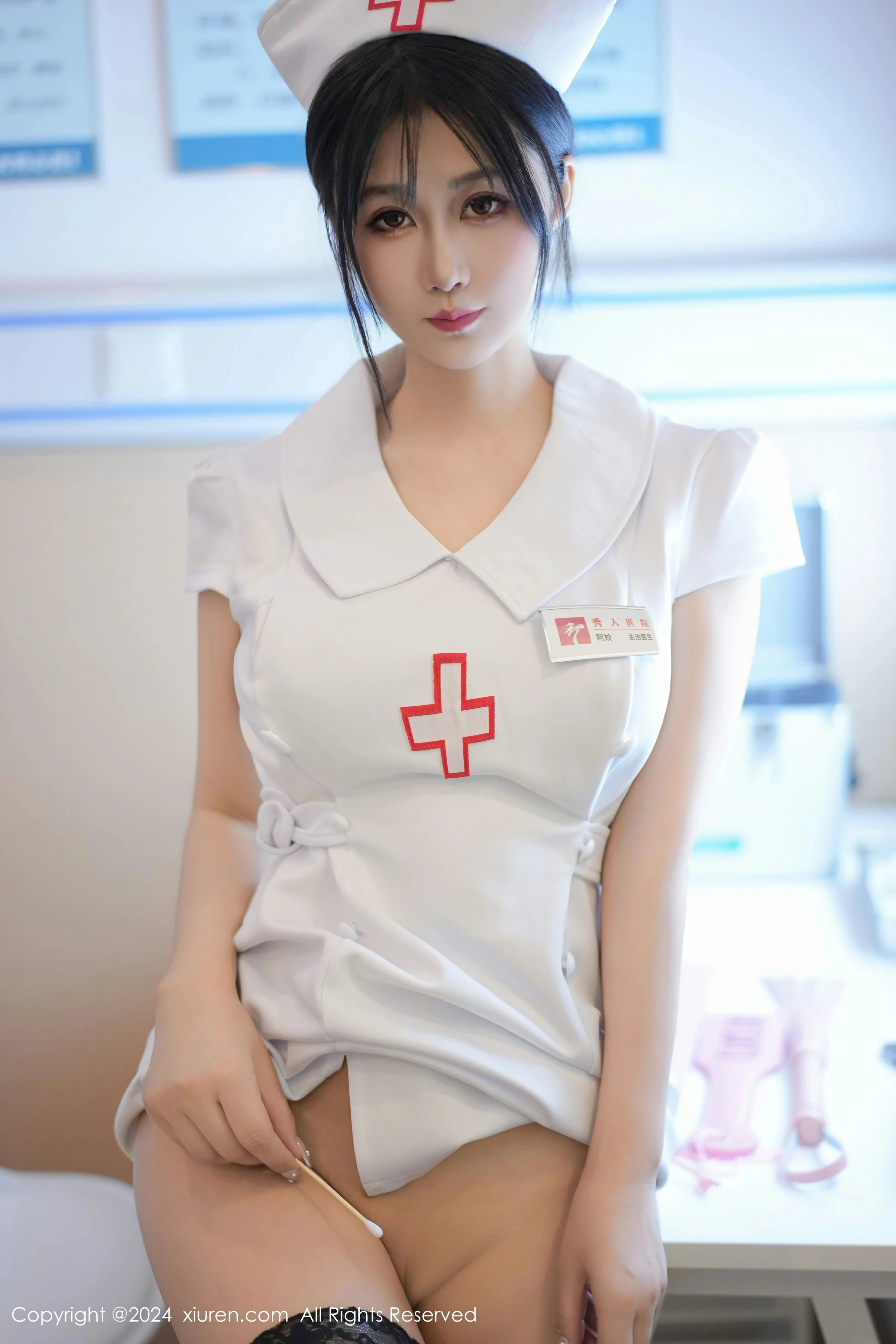 XiuRen 秀人 No.8512 laura阿姣 [87P]
