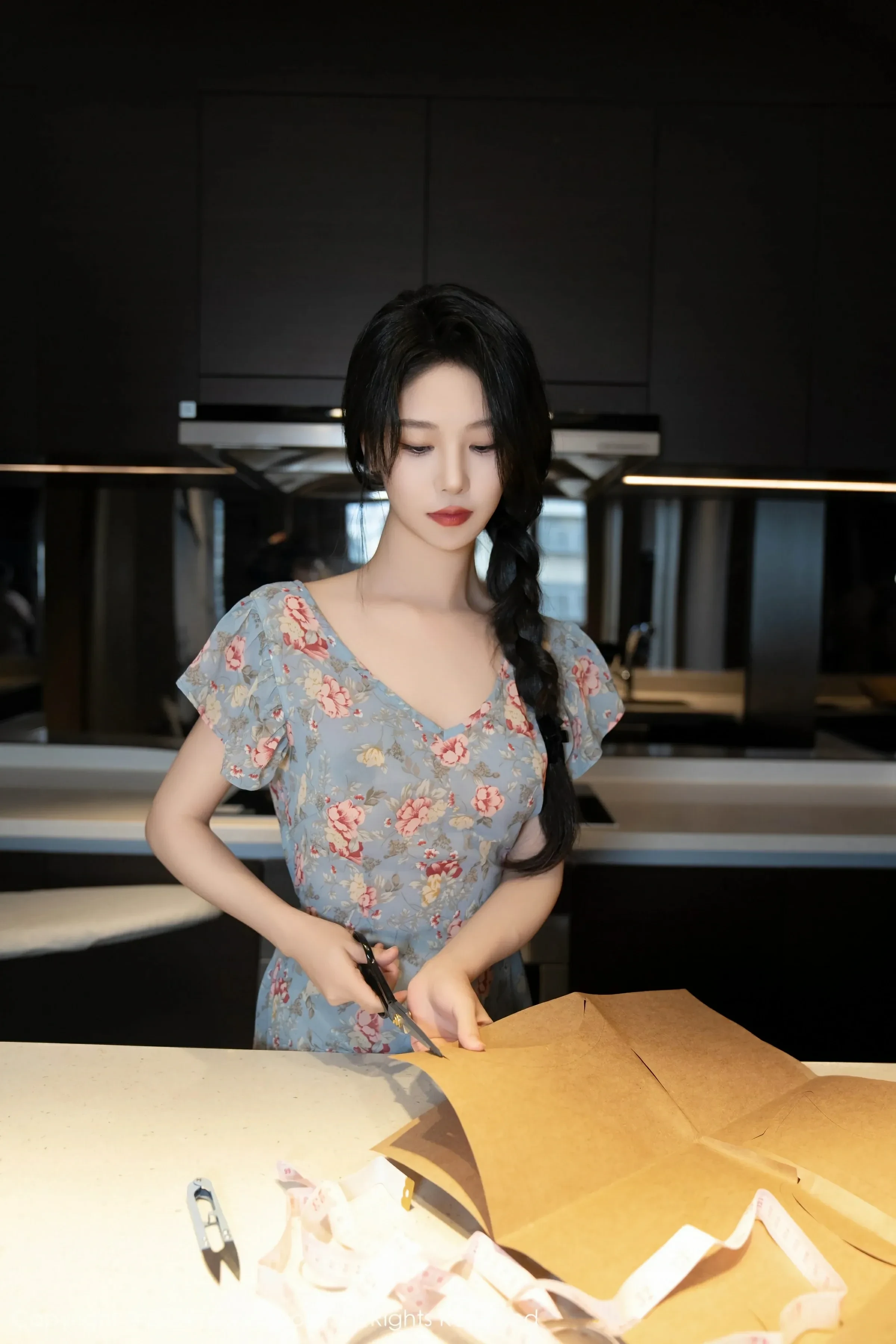 XiuRen 秀人 No.8704 利世 [80P]