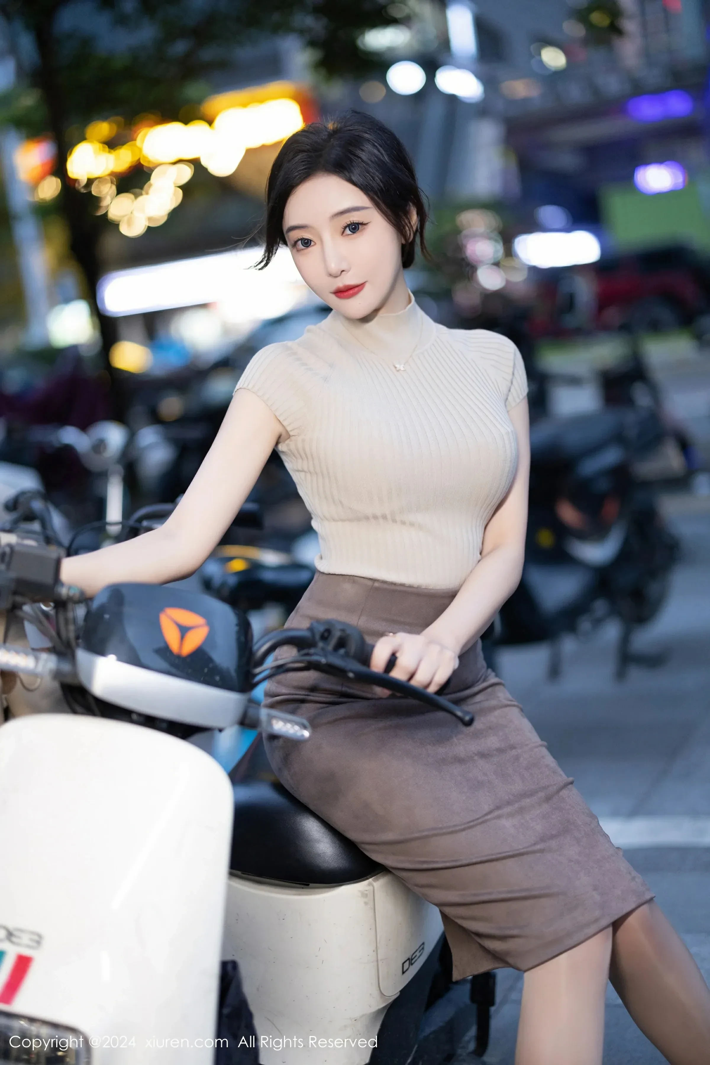 XiuRen 秀人 No.8741 王馨瑶yanni [80P]