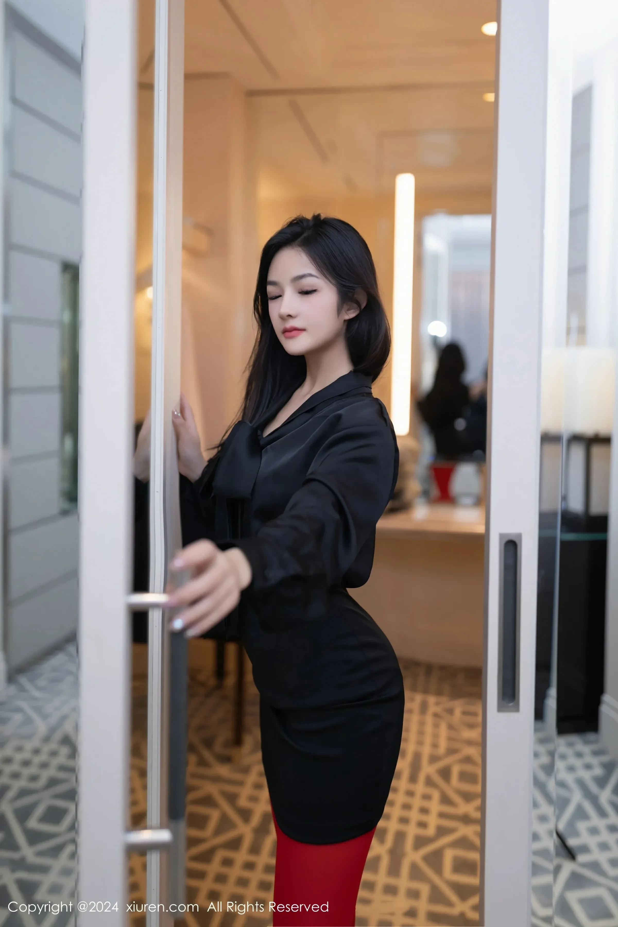 XiuRen 秀人 No.8801 谭小灵 [80P]