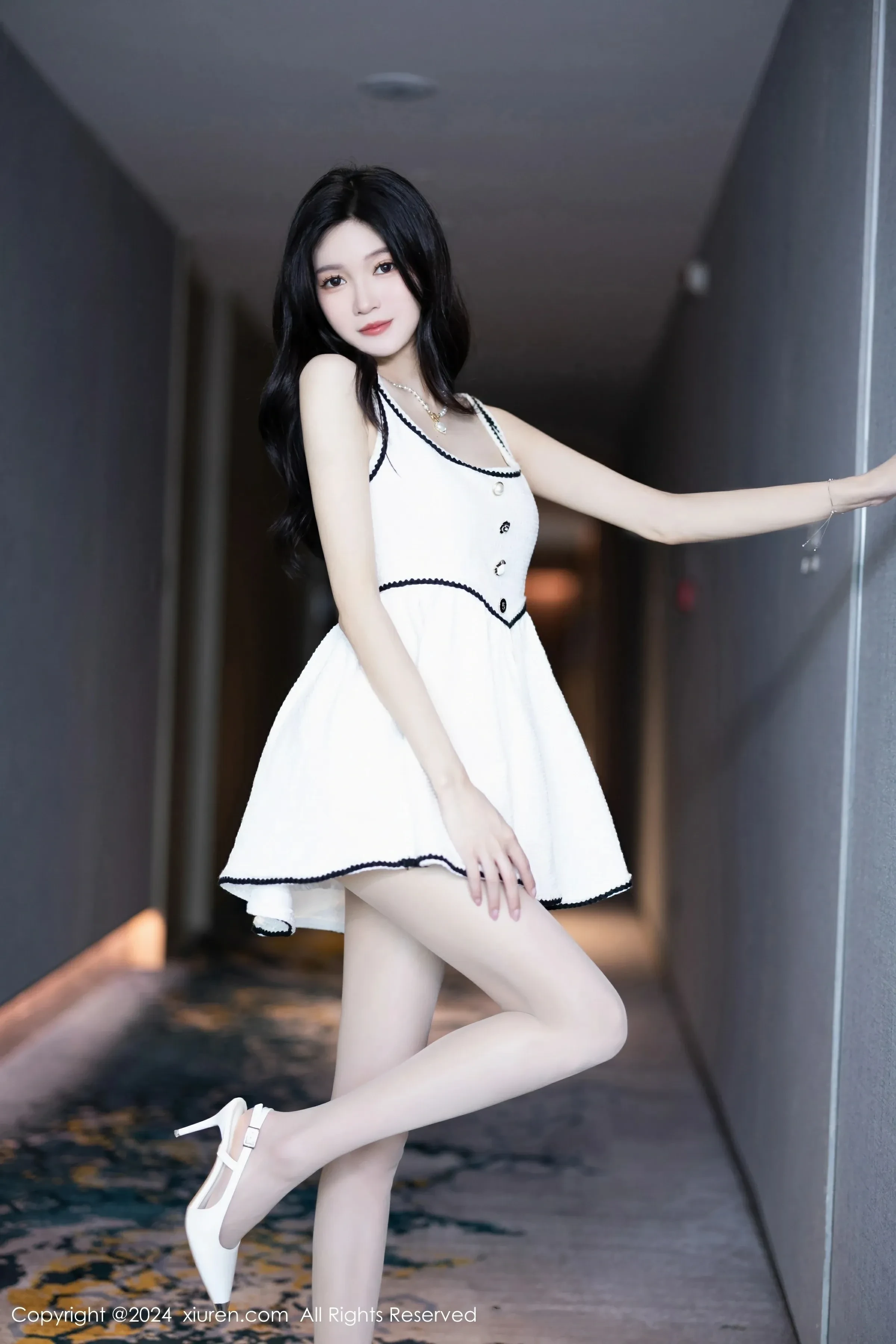 XiuRen 秀人 No.8861 程程程- [83P]