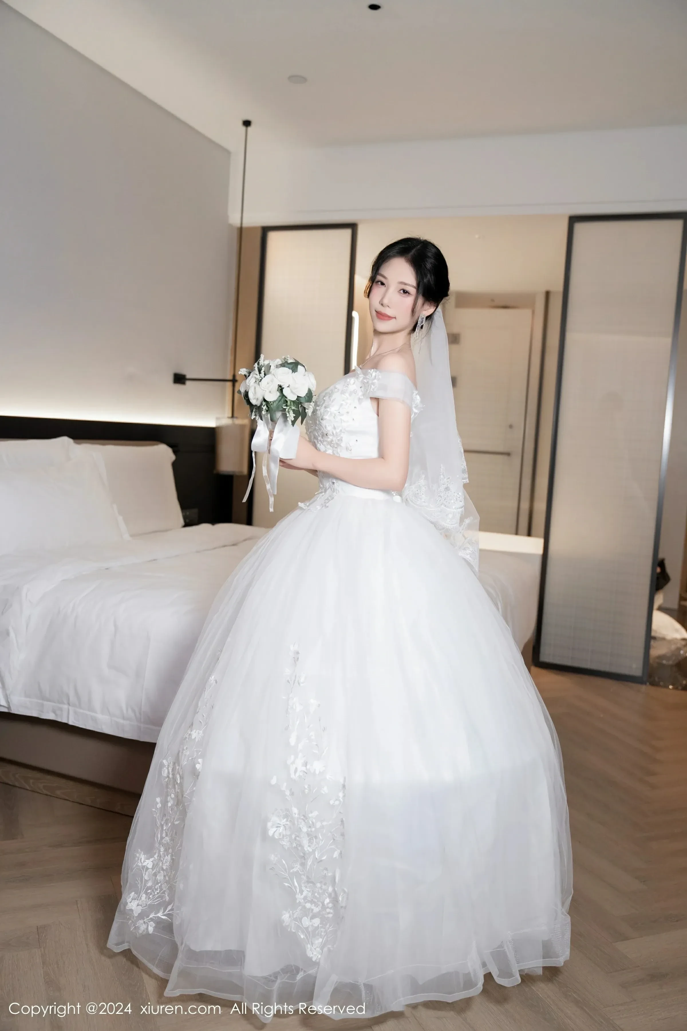 XiuRen 秀人 No.8998 利世 [100P]