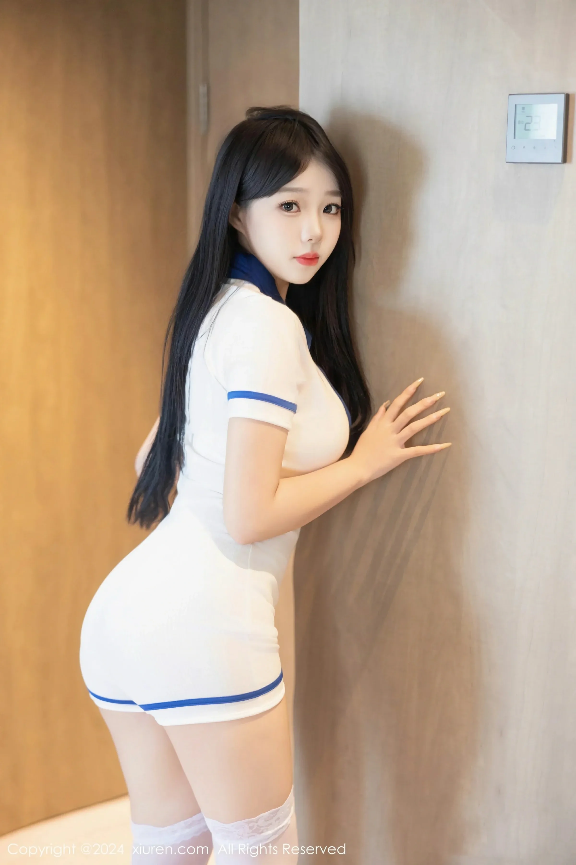 XiuRen 秀人 No.9056 黎秋秋 新人模特 [75P]