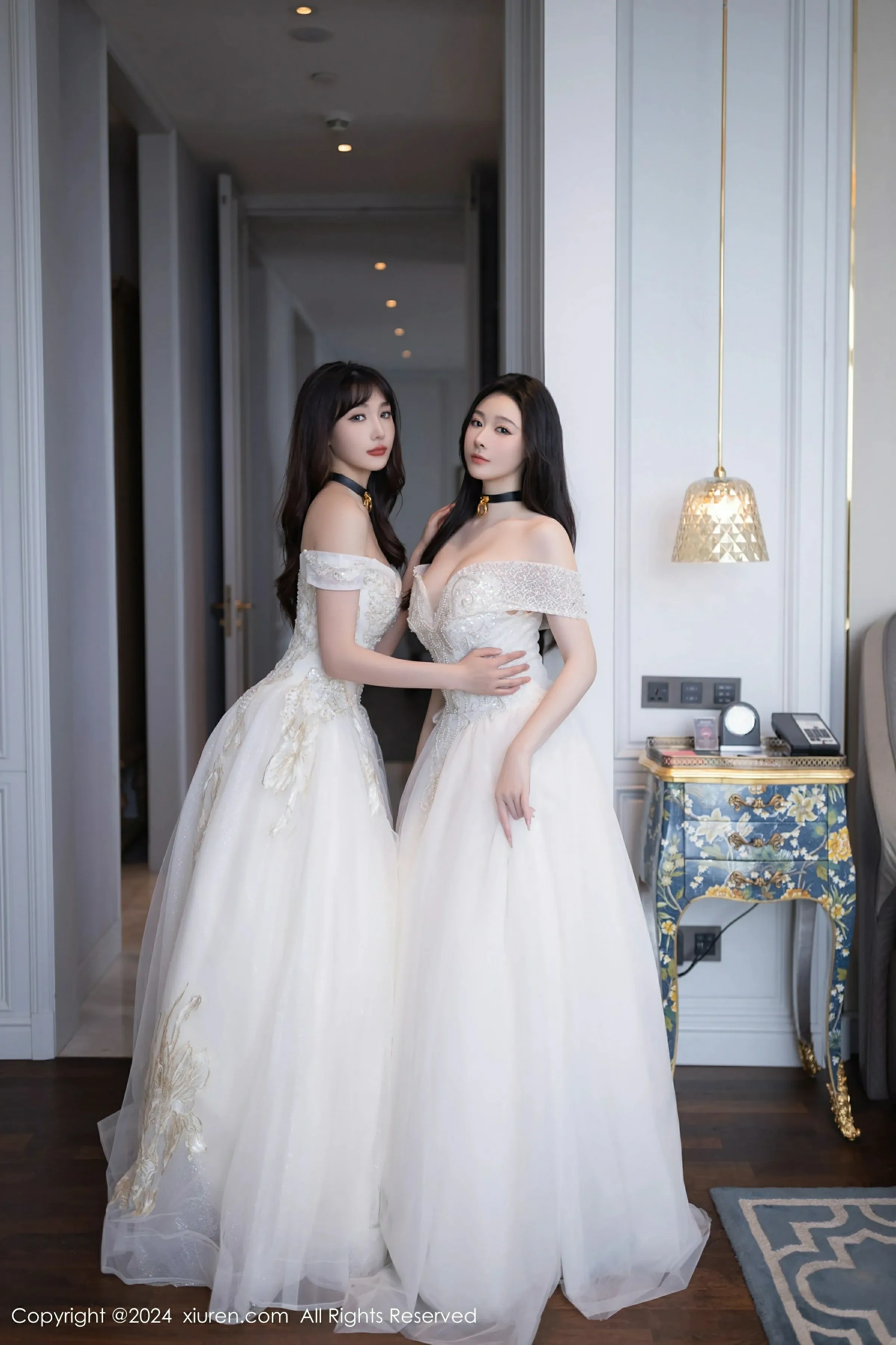 XiuRen 秀人 No.9240 小逗逗&陆萱萱 [80P]