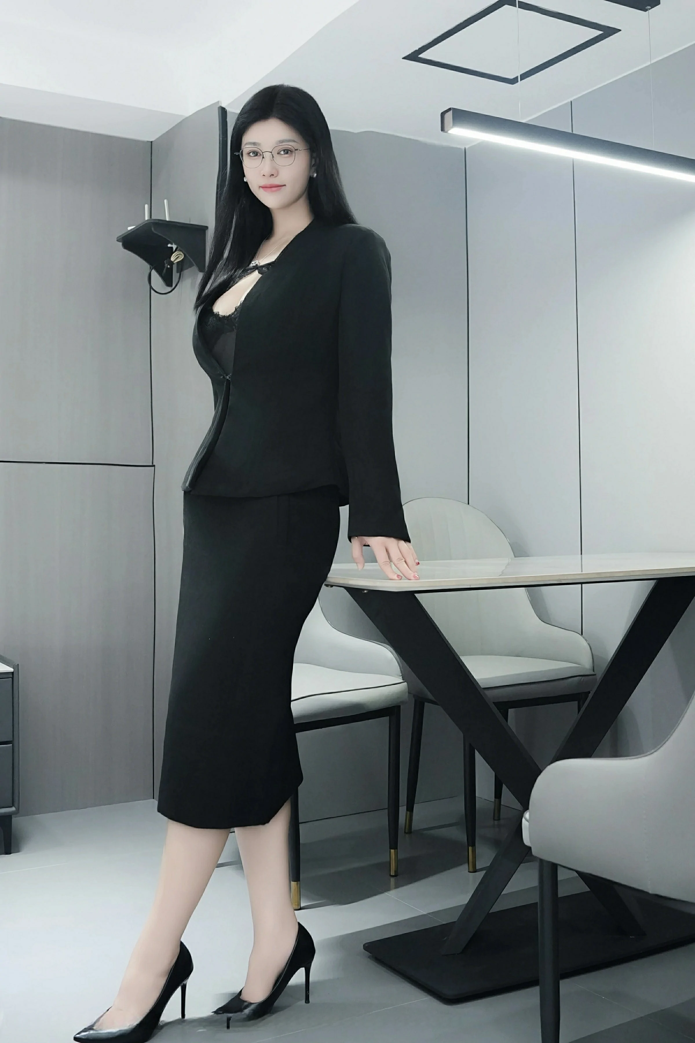 XiuRen 秀人 No.9639 雅茹老师 [81P]