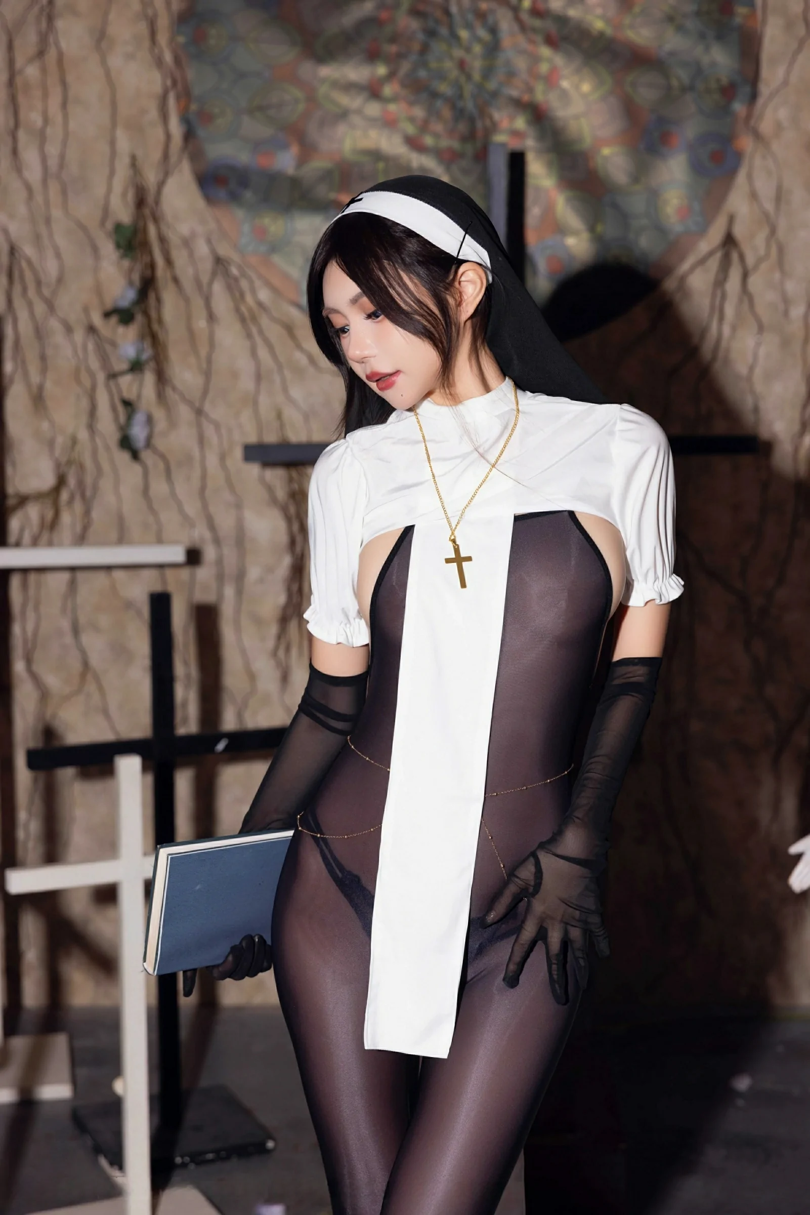 XiuRen 秀人 No.9774 绮里嘉ula [79P]