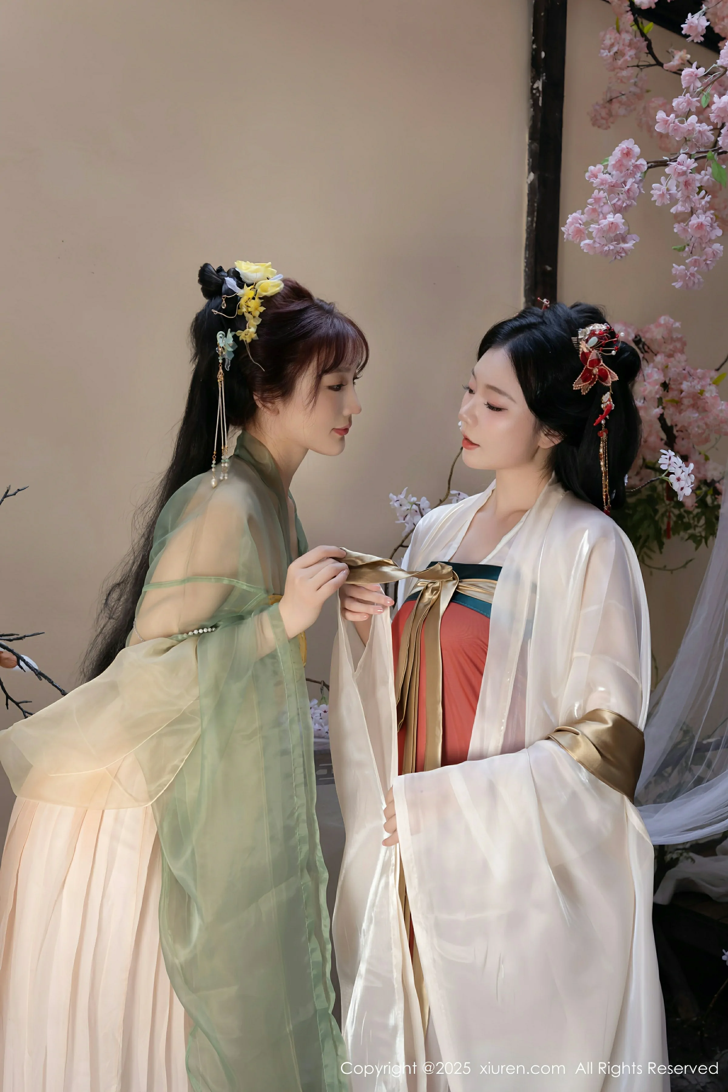 XiuRen 秀人 No.10223 陆萱萱&安然anran [80P]