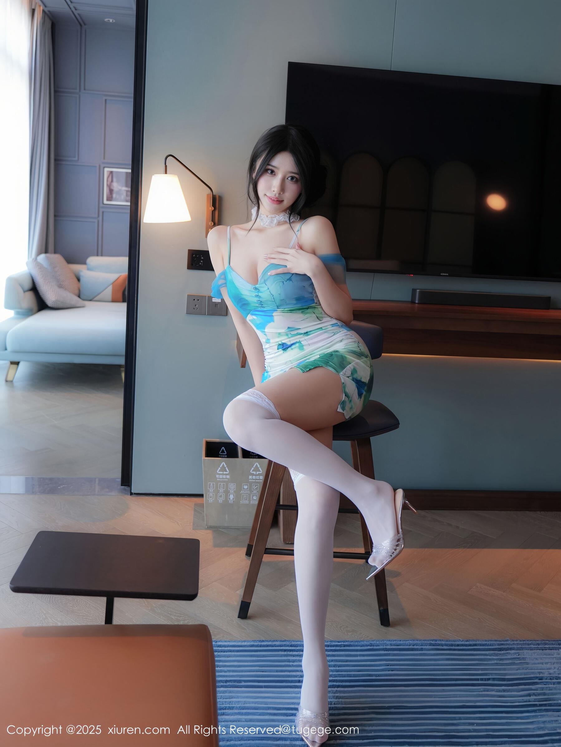 秀人网 shelly诗莉吖 No.10859 [76P]