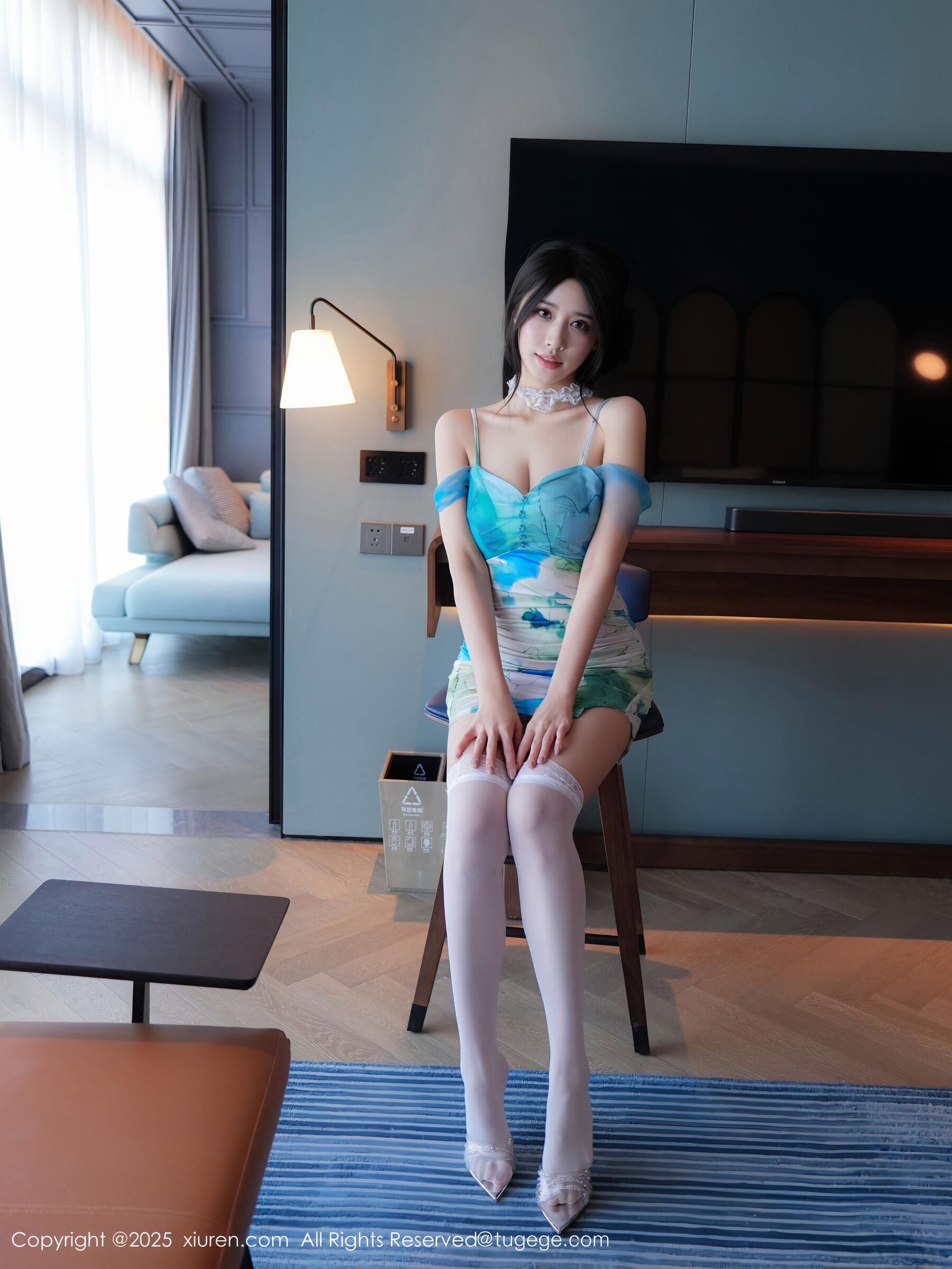 秀人网 shelly诗莉吖 No.10859 [76P]