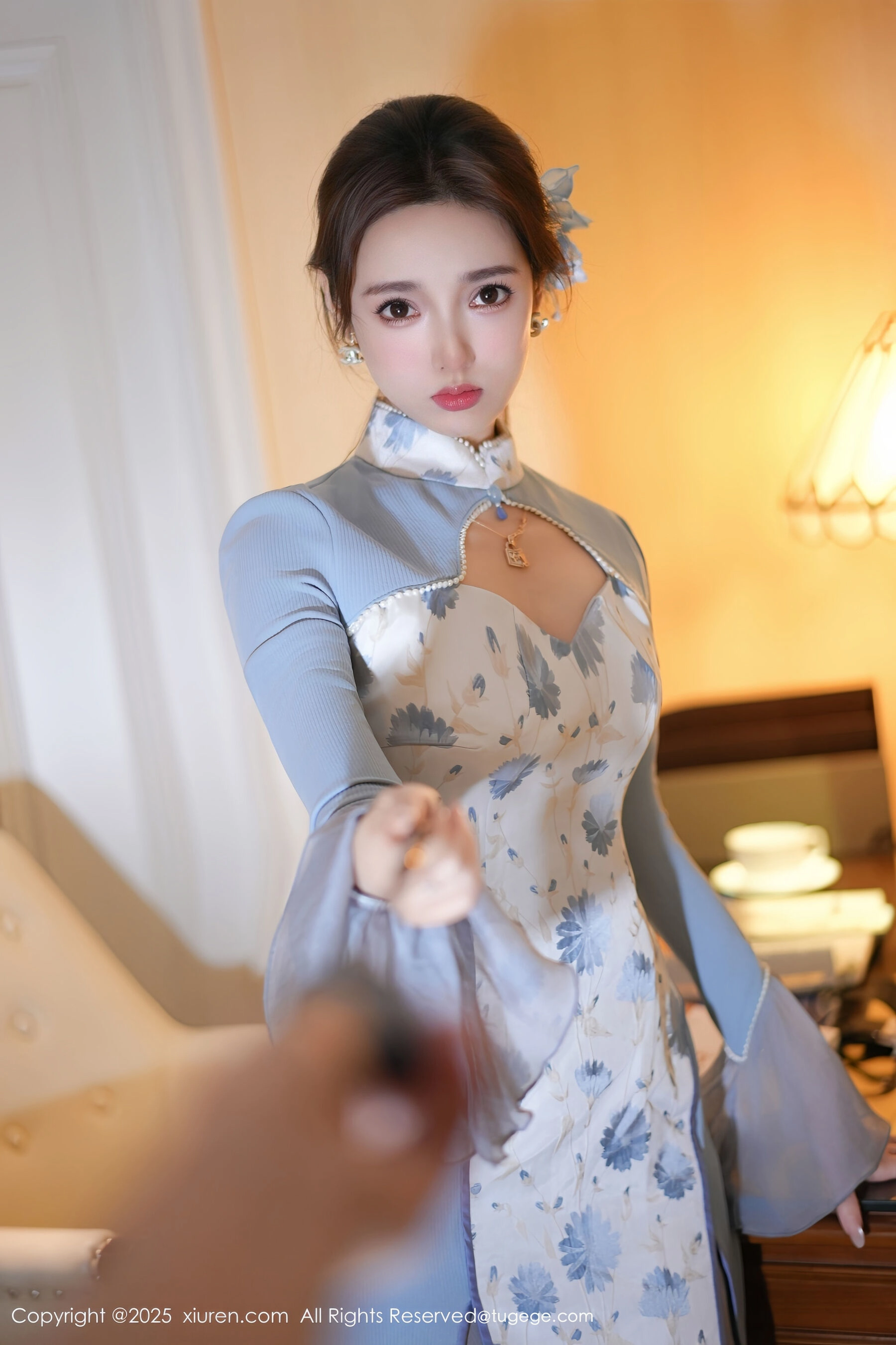 秀人网 Twins 桃桃 Vol.11033 [80P]