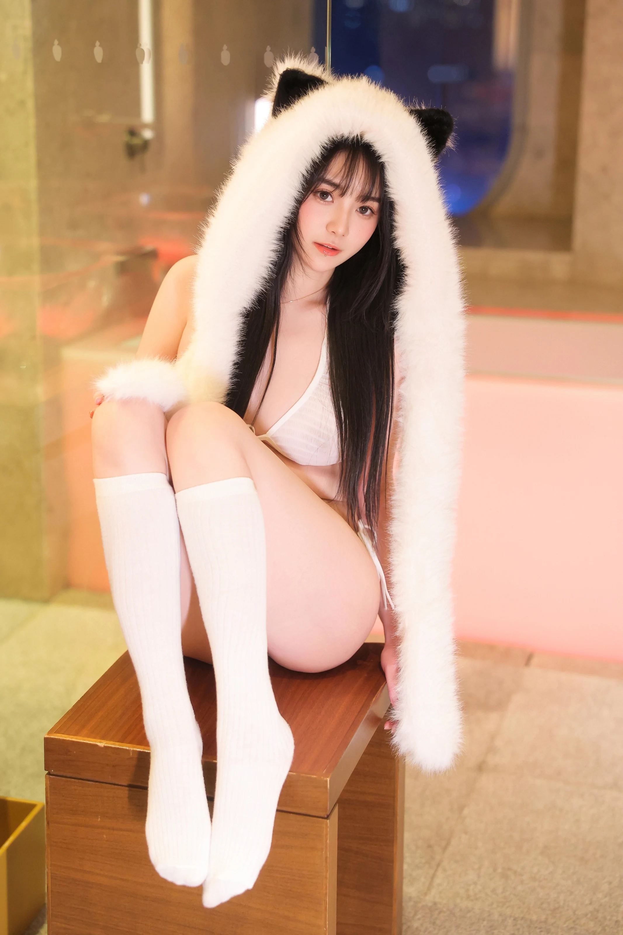 XiuRen 内购版 No.10302 软情 白色小猫咪 [60P]