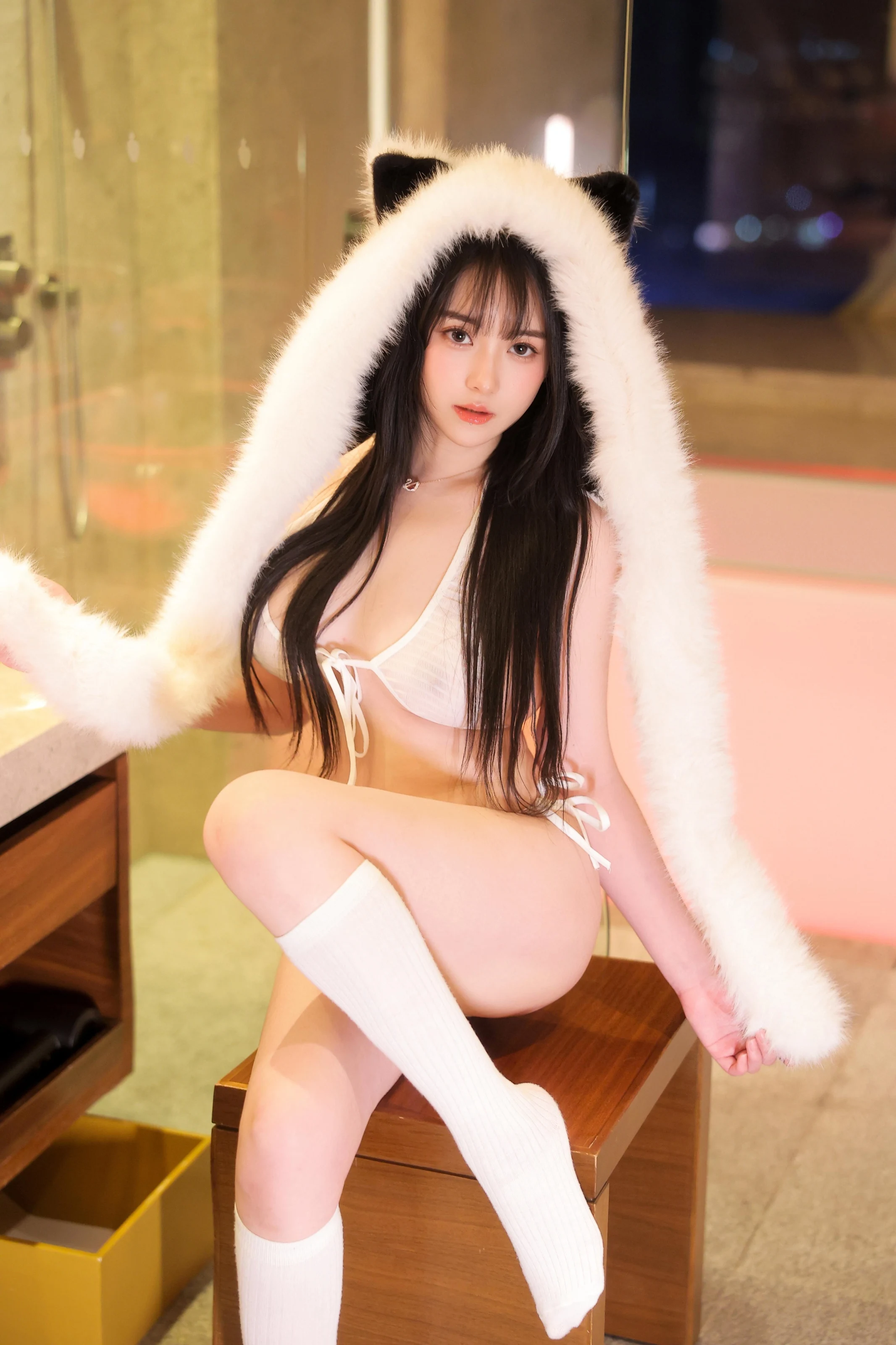 XiuRen 内购版 No.10302 软情 白色小猫咪 [60P]