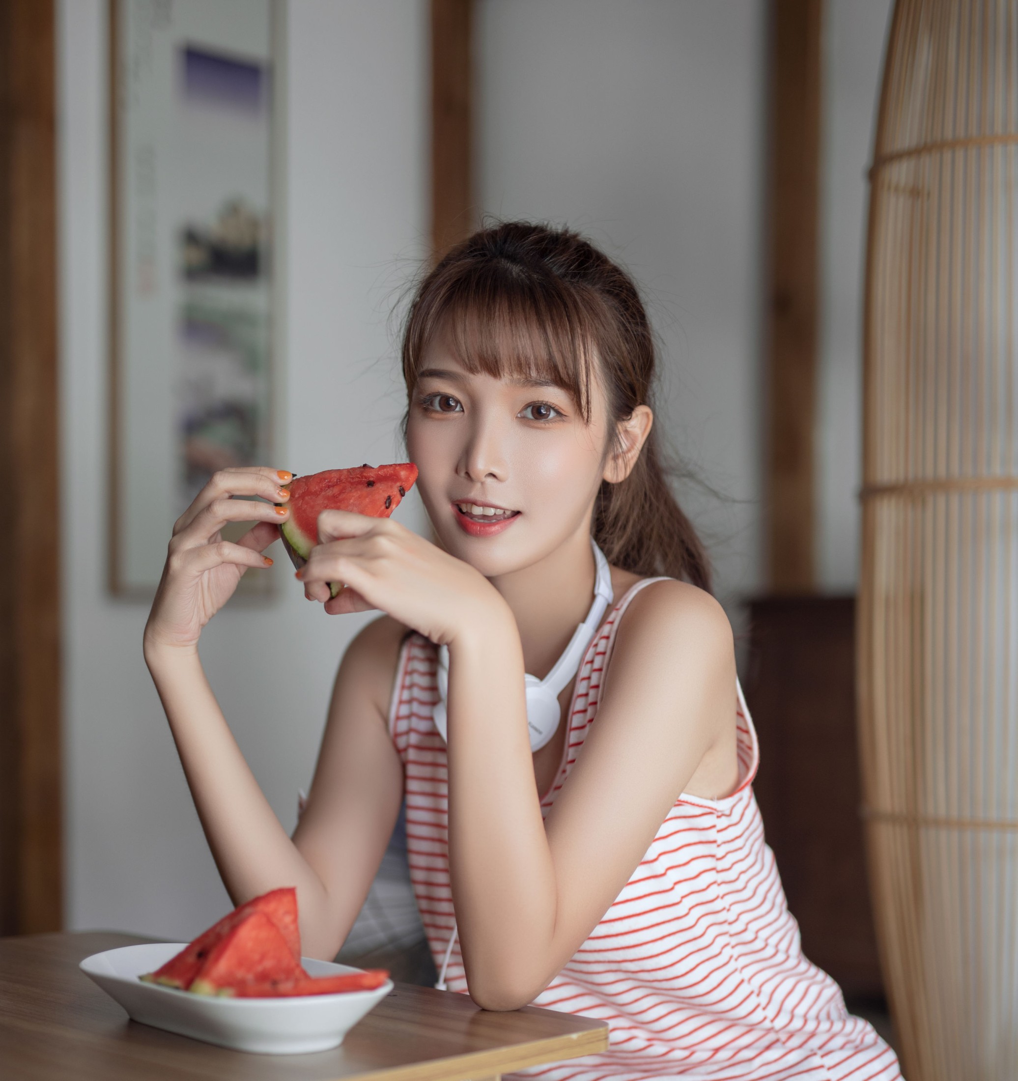 湘湘 – 《西瓜少女》[25P]