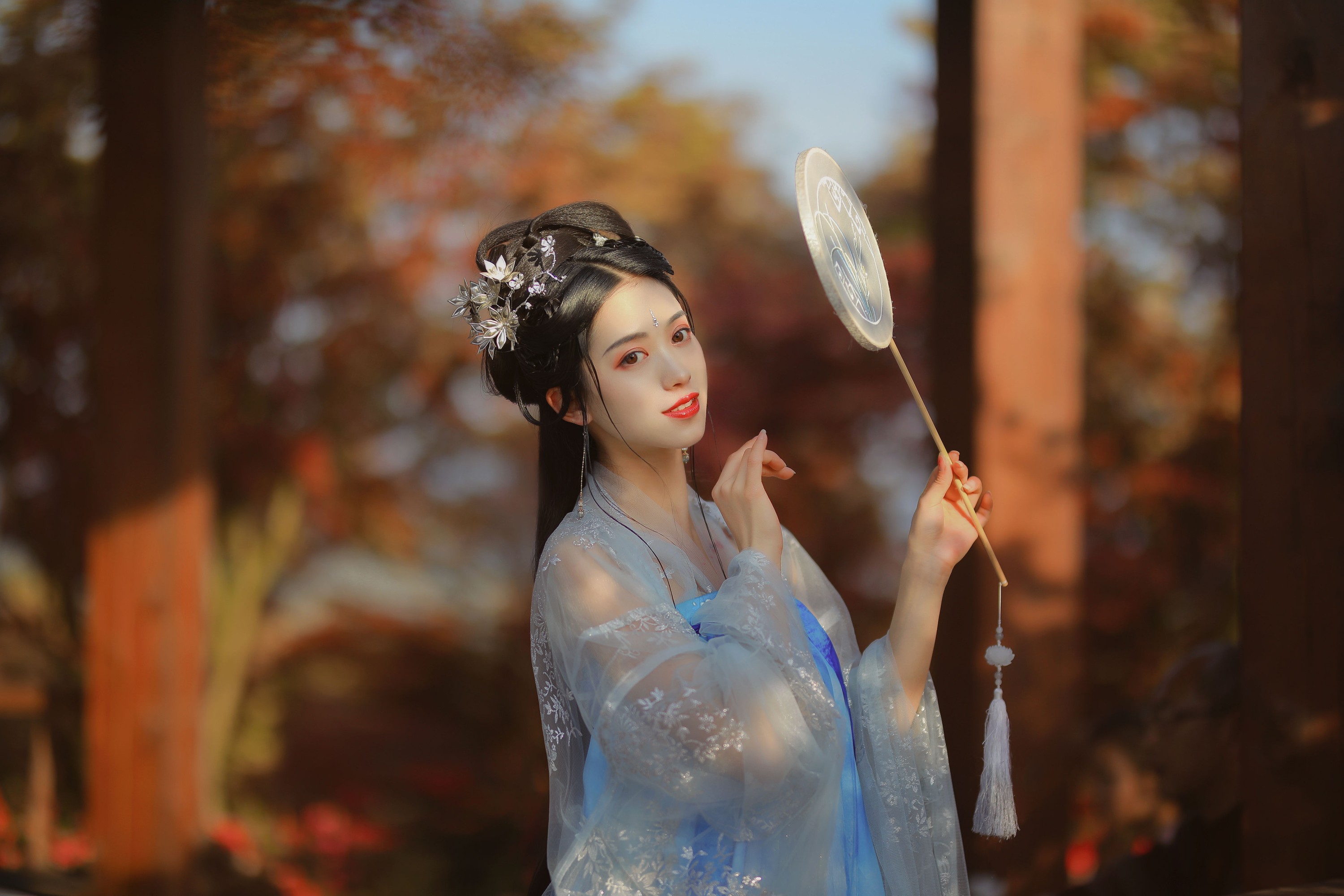 吉祥祥 – 《秋枫萧瑟》[24P]
