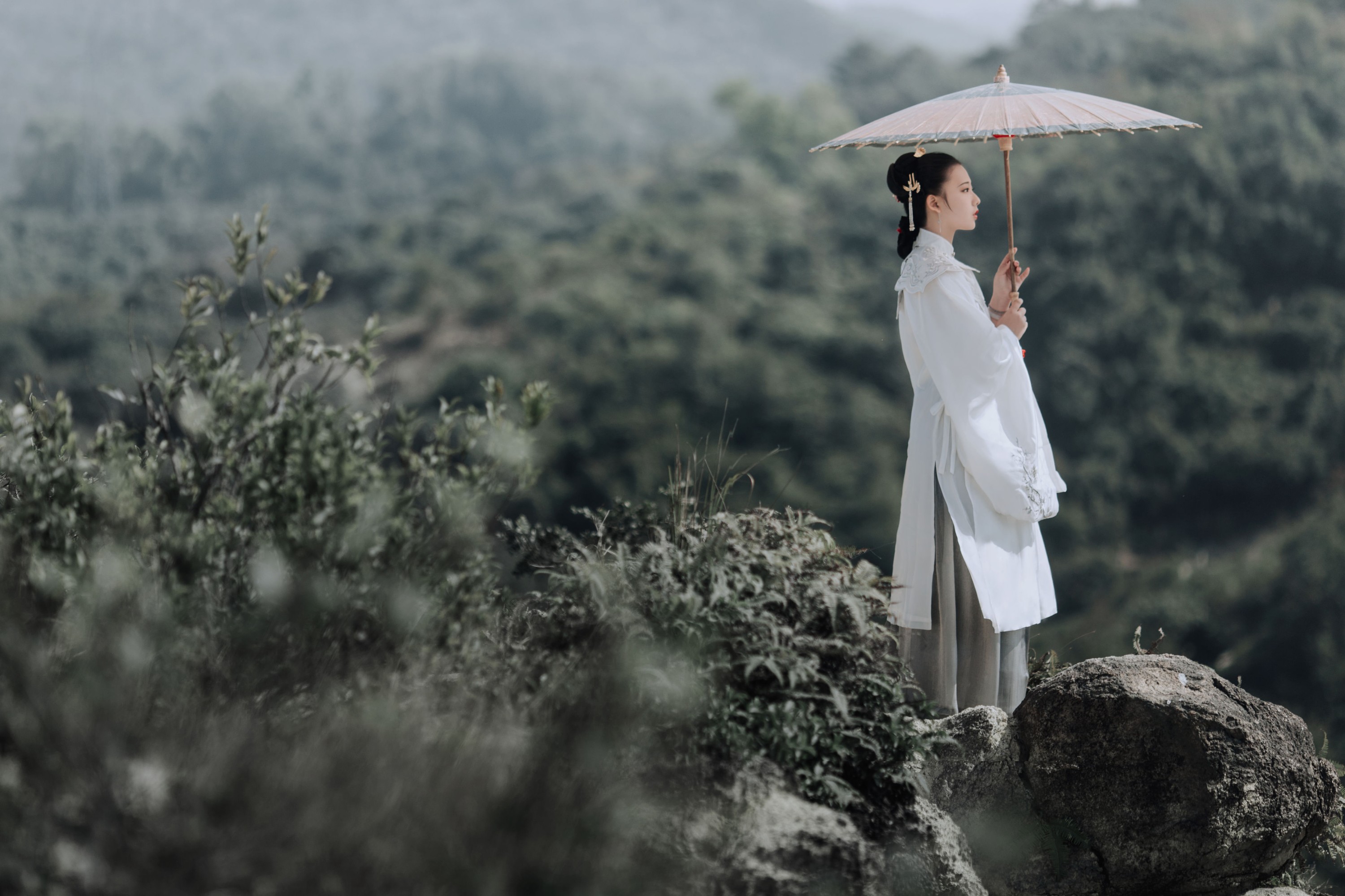 杍愉 – 《望归尘》[24P]