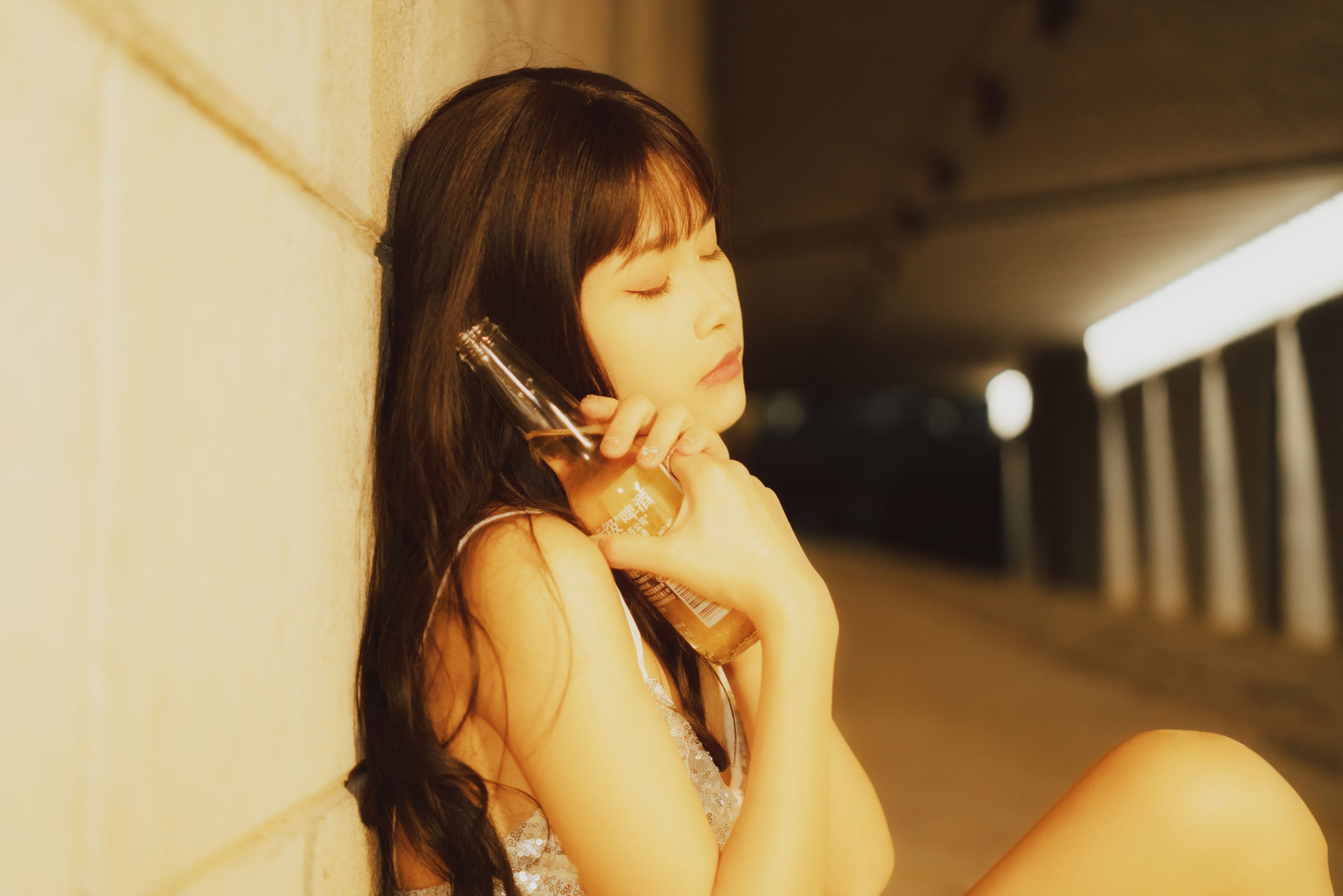 小可 – 《桥洞下的少女》[24P]